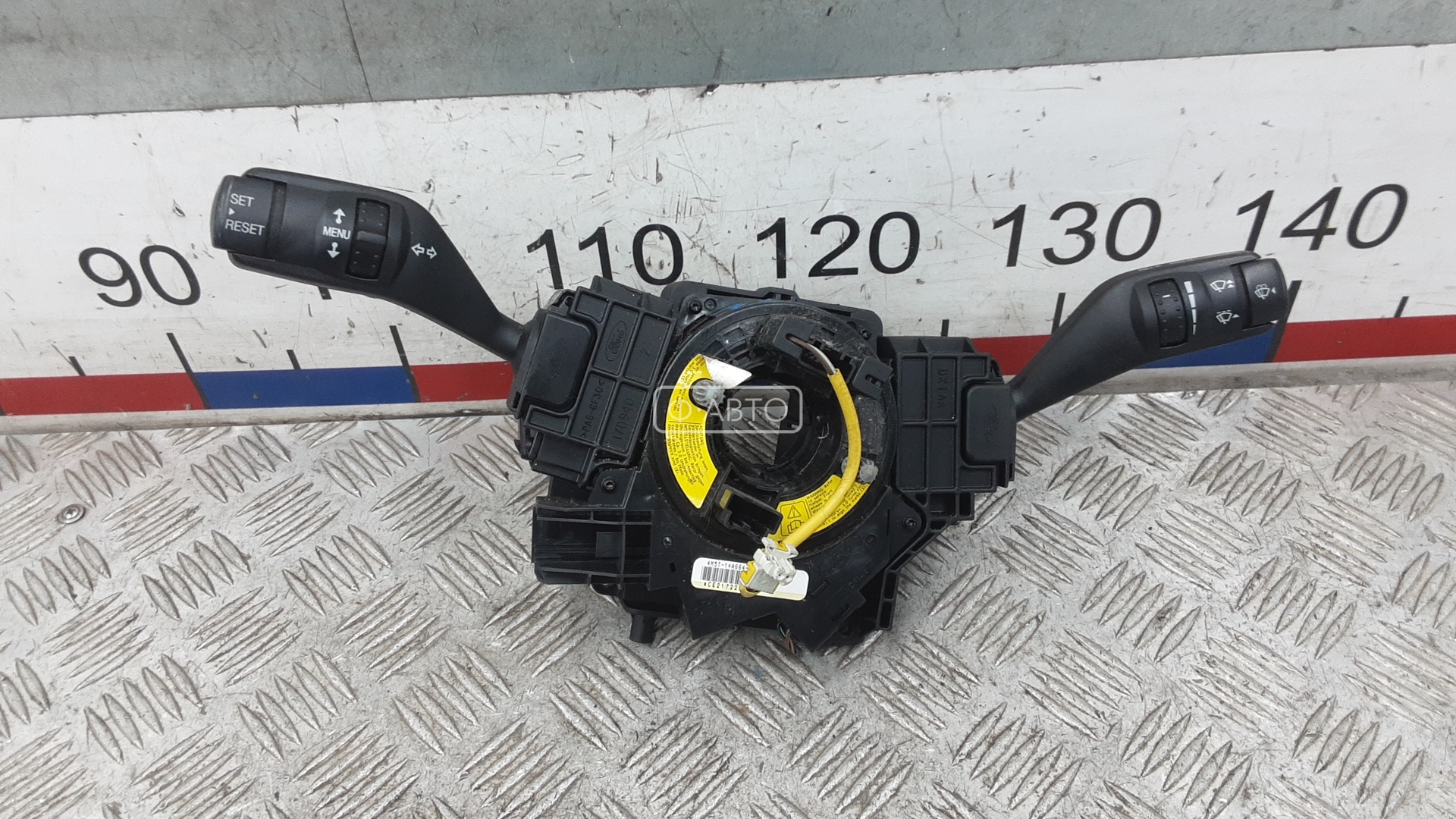 Переключатель поворотов и дворников (стрекоза)