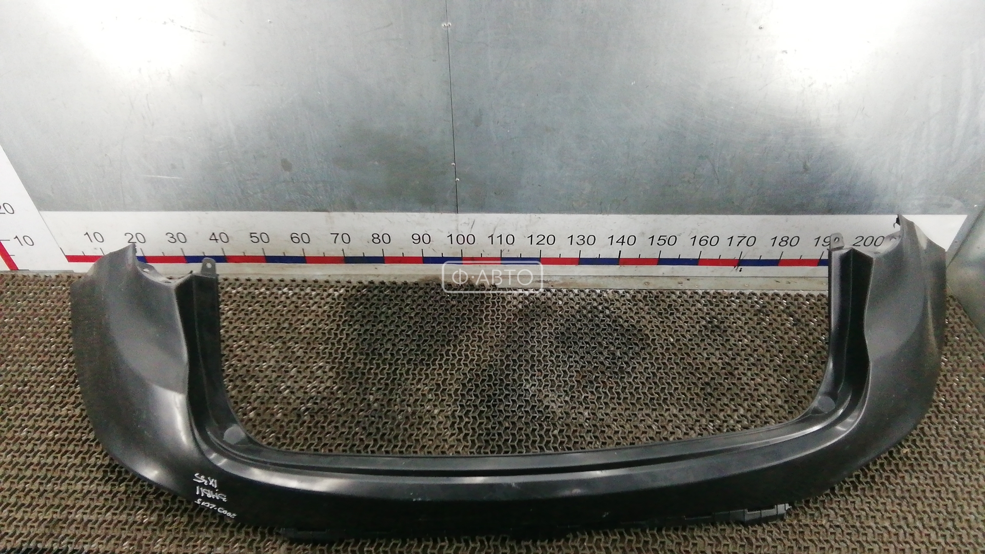 Бампер задний