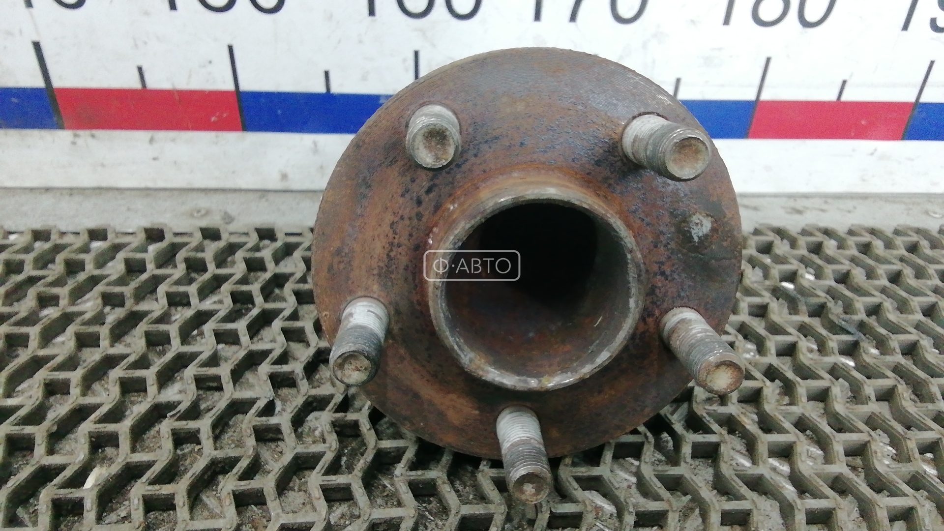 Ступица задняя правая