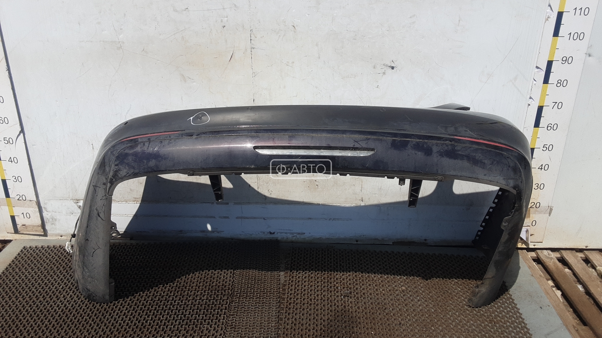 Бампер задний