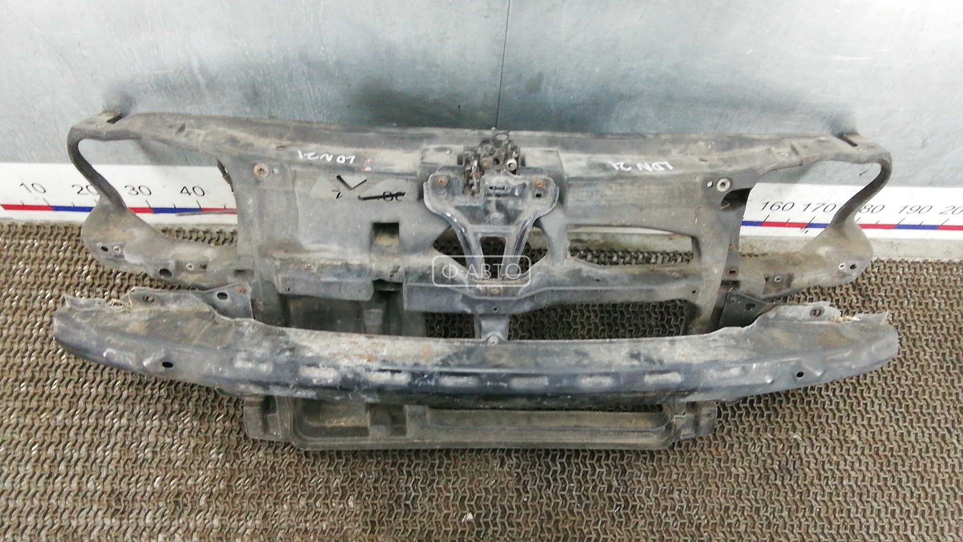 Передняя панель крепления облицовки (телевизор)