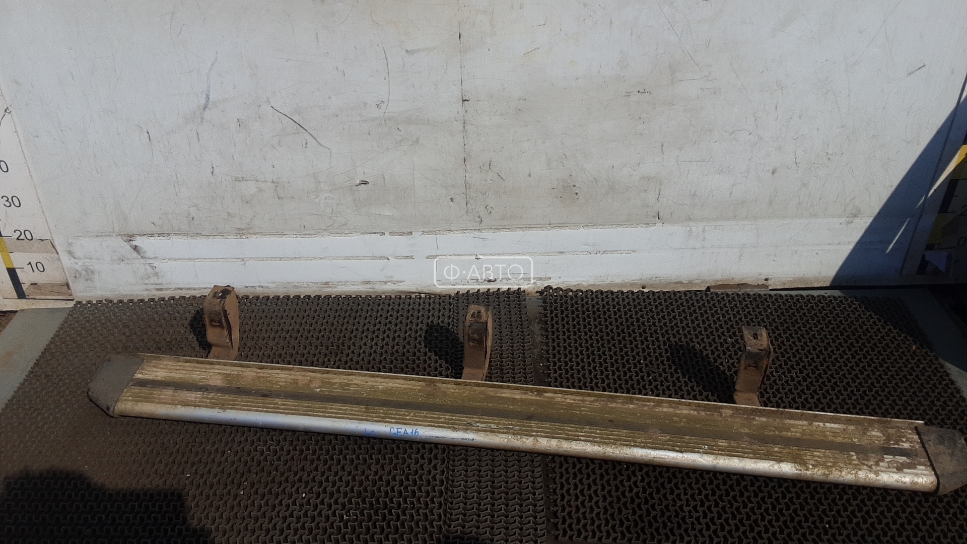 Подножка внешняя декоративная