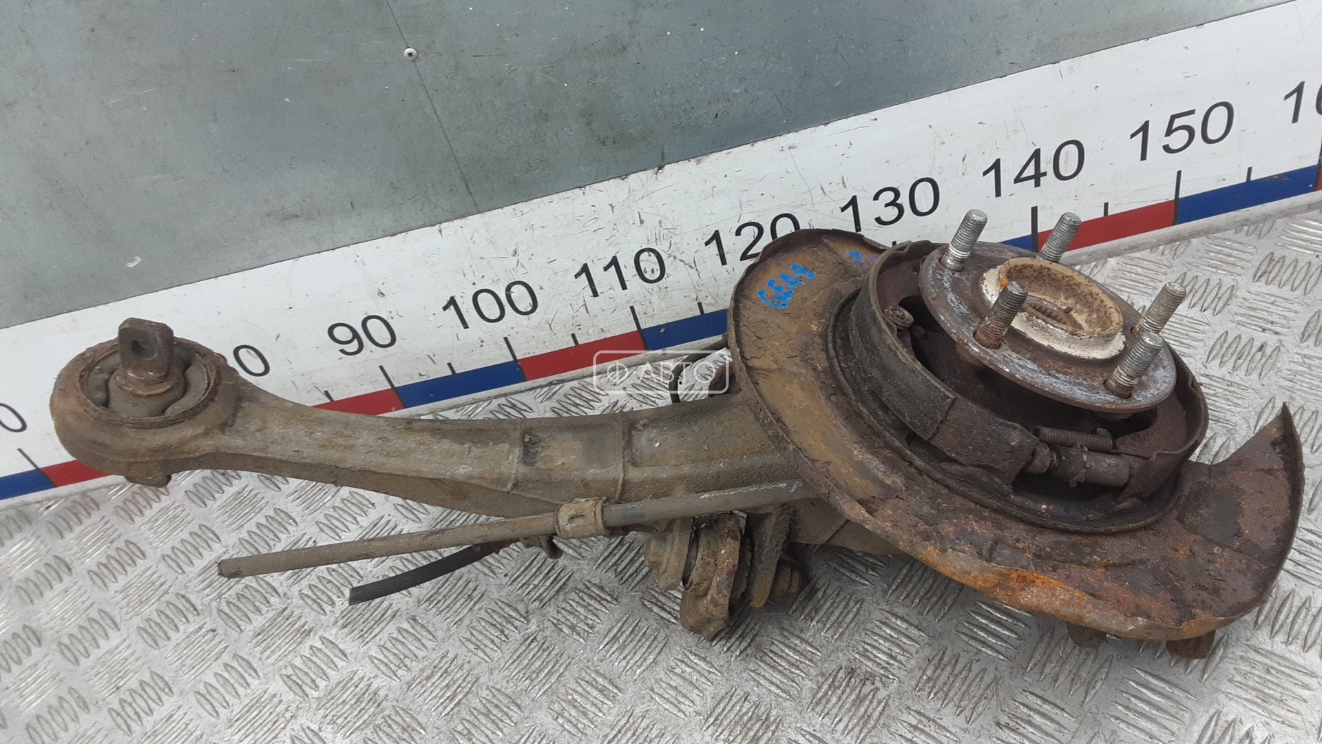 Ступица задняя левая