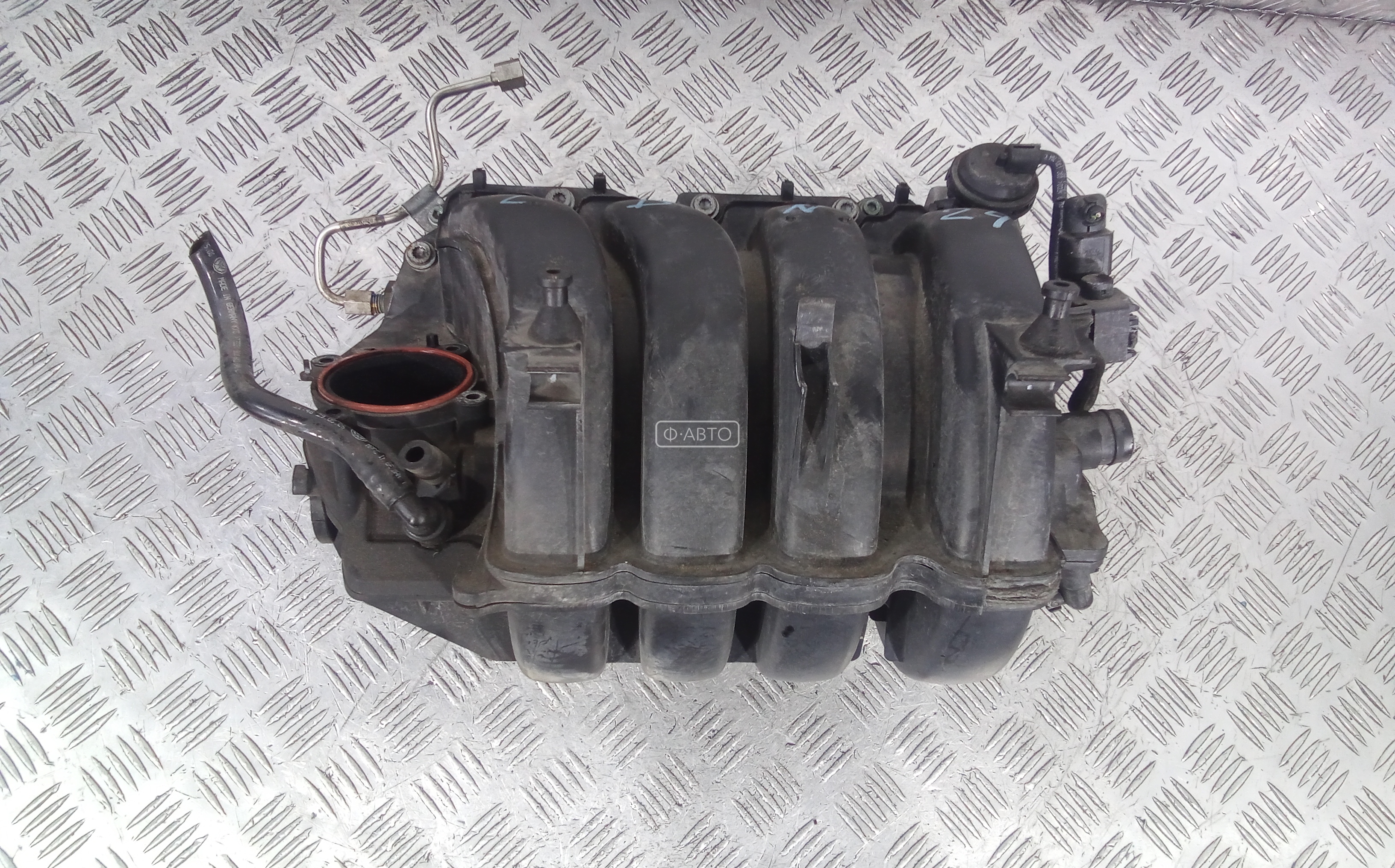 Впускной коллектор бензиновый