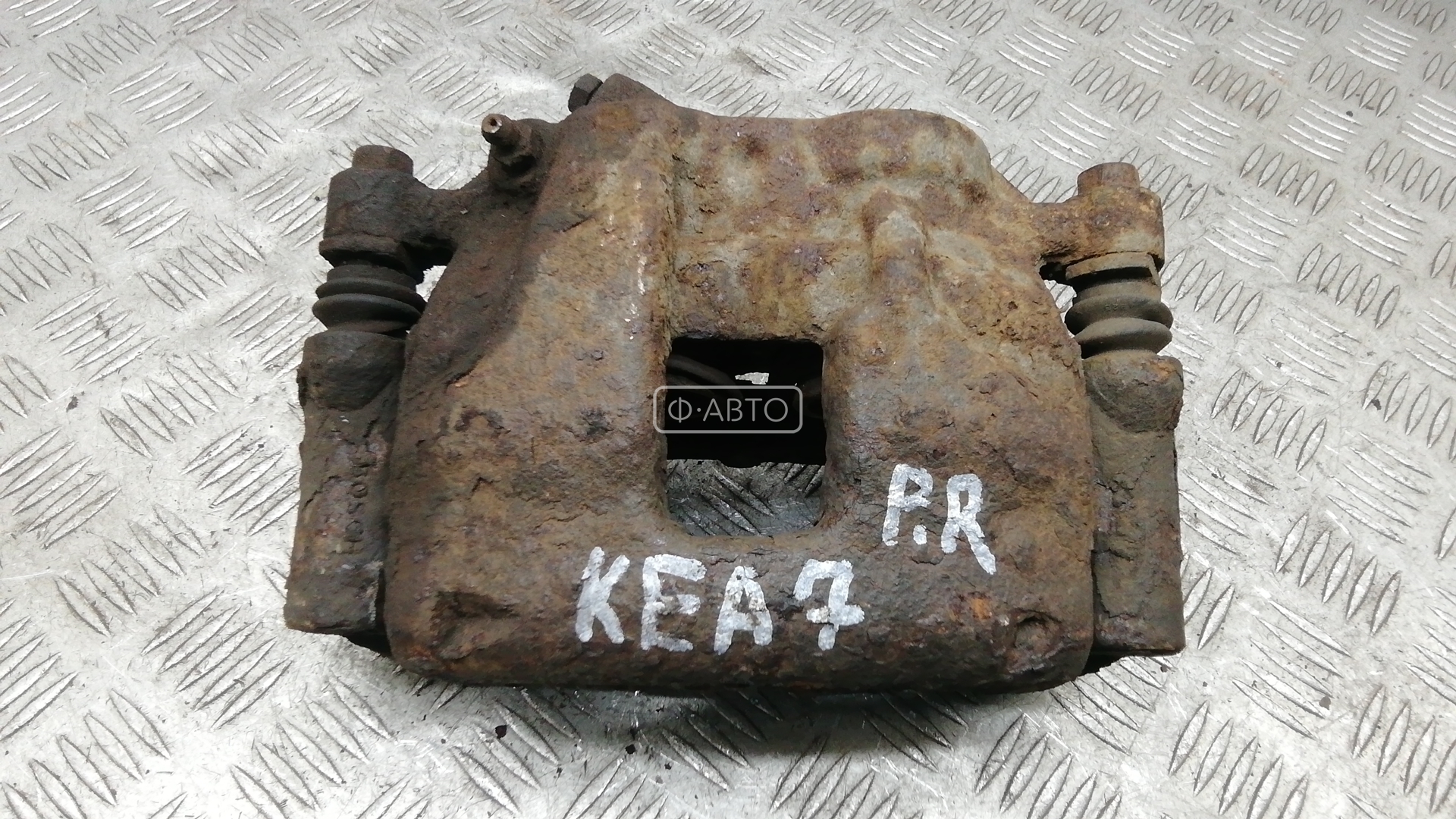 Суппорт тормозной передний правый