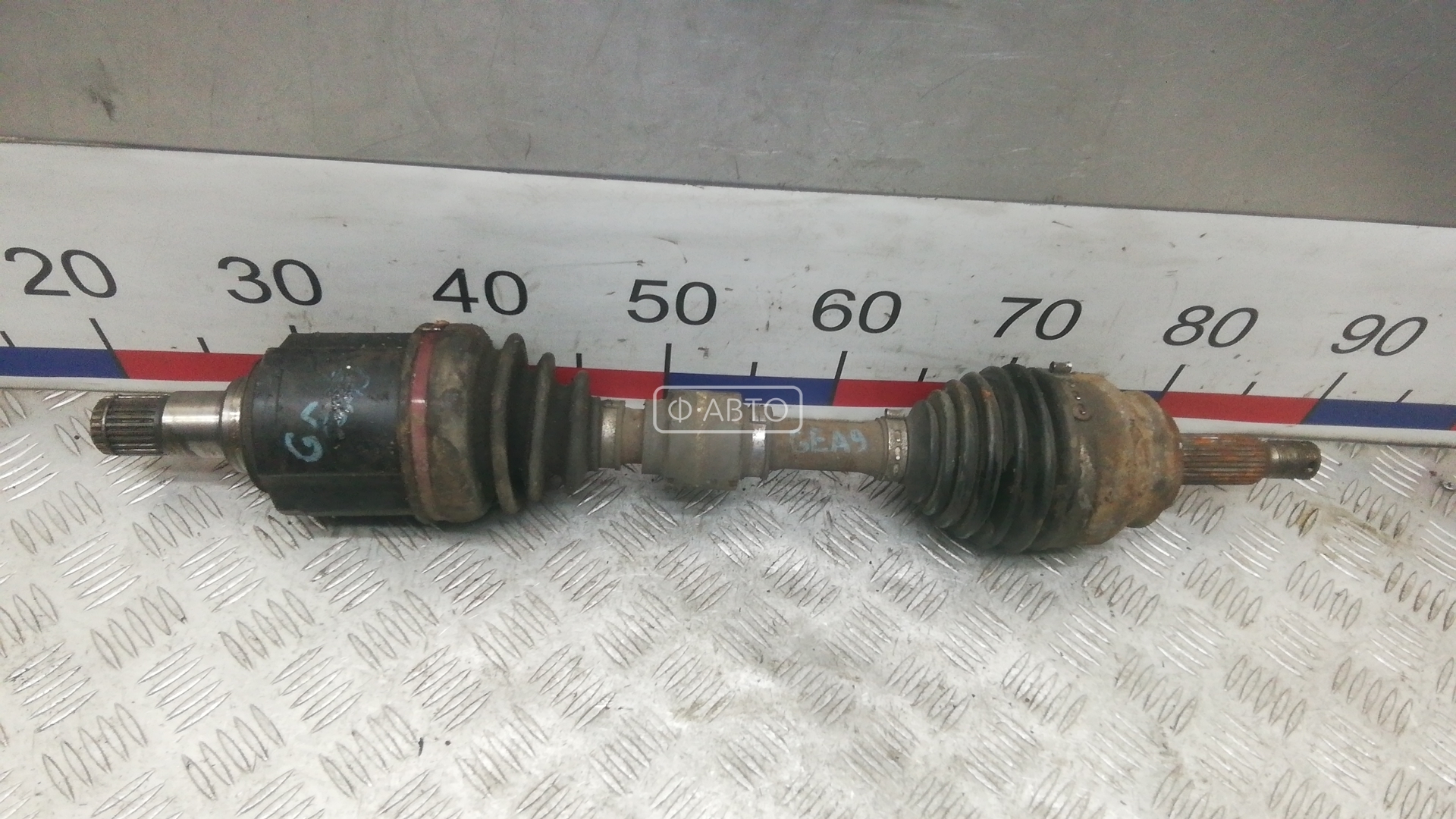 Привод передний левый