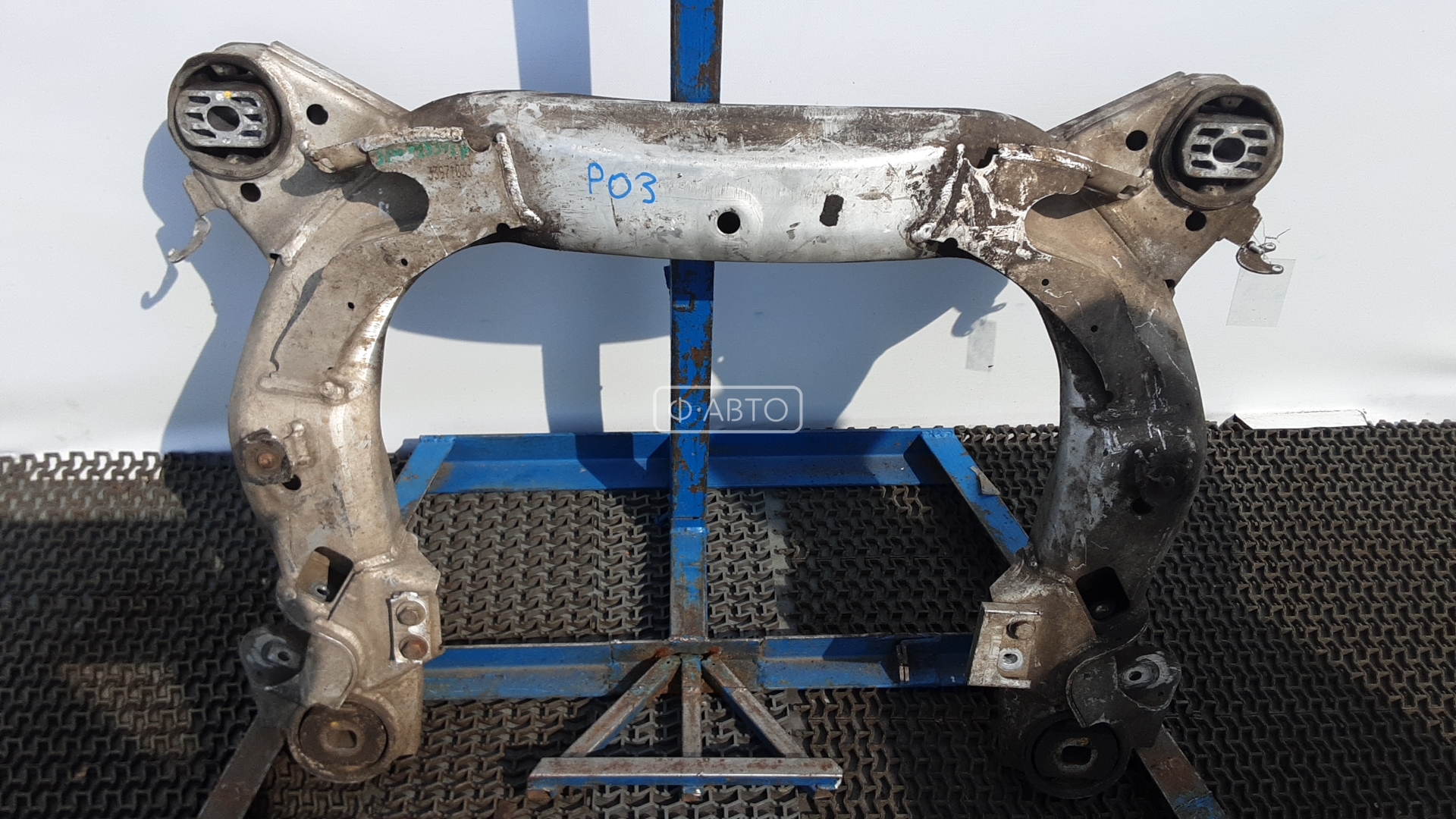 Балка подвески передняя