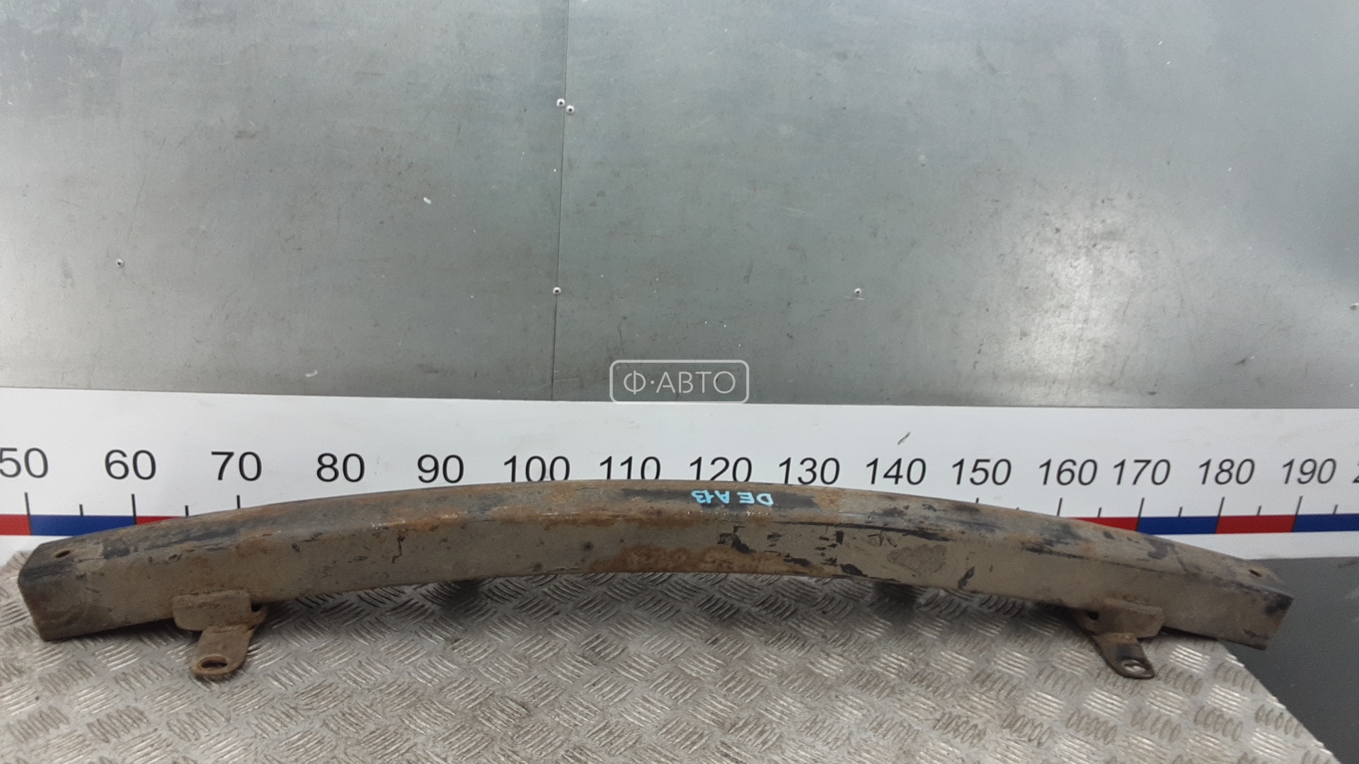 Усилитель бампера передний (кронштейн)