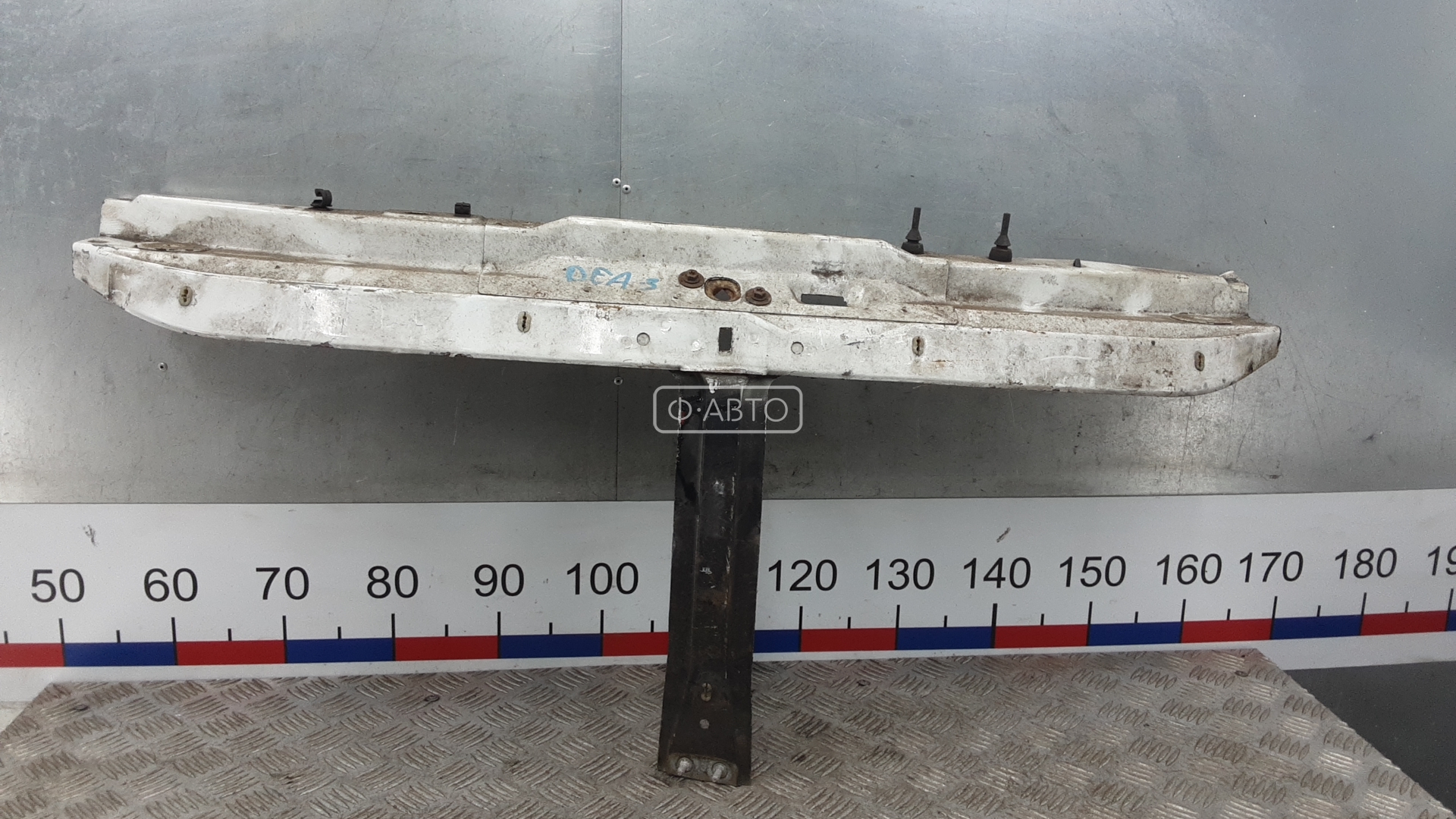 Рамка капота