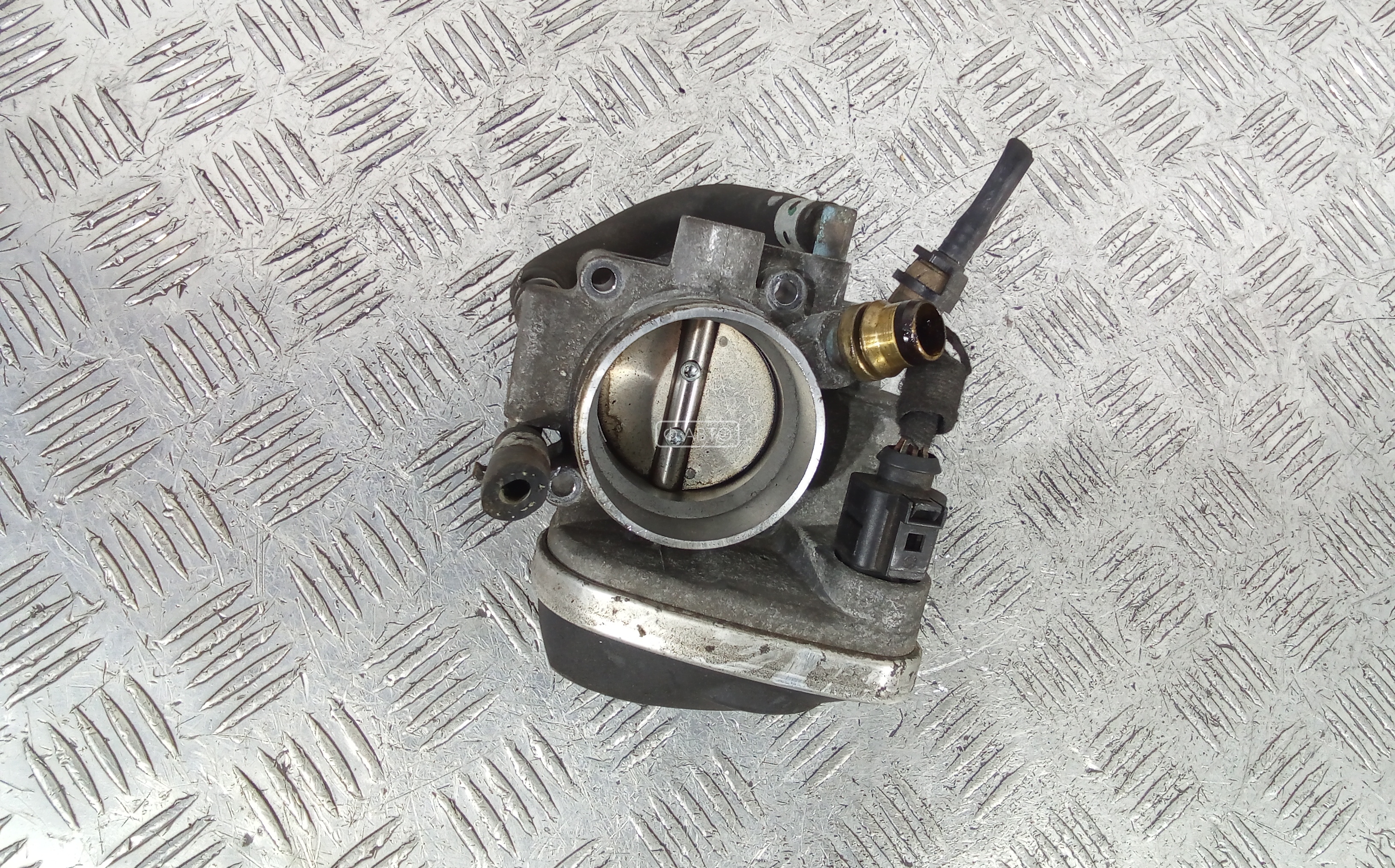 Дроссельная заслонка бензиновая