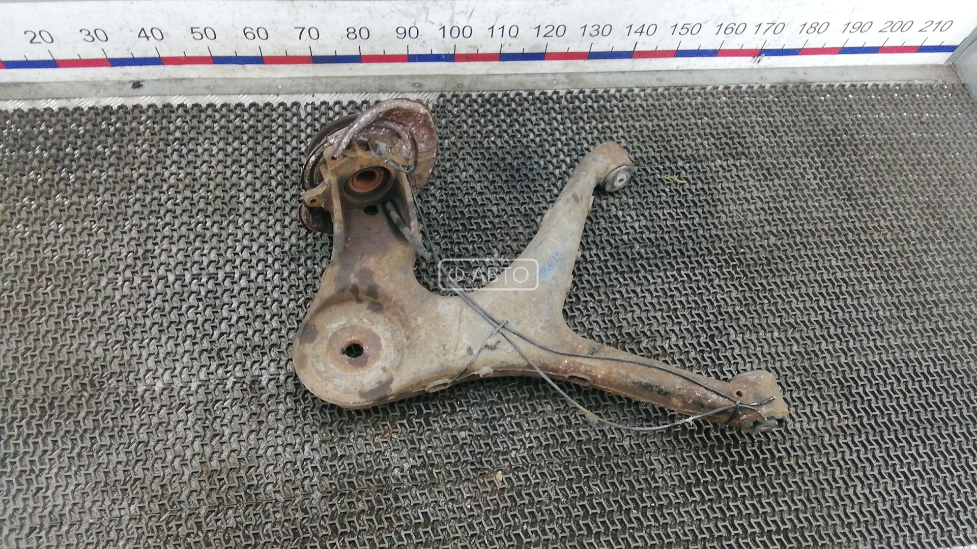 Ступица задняя левая