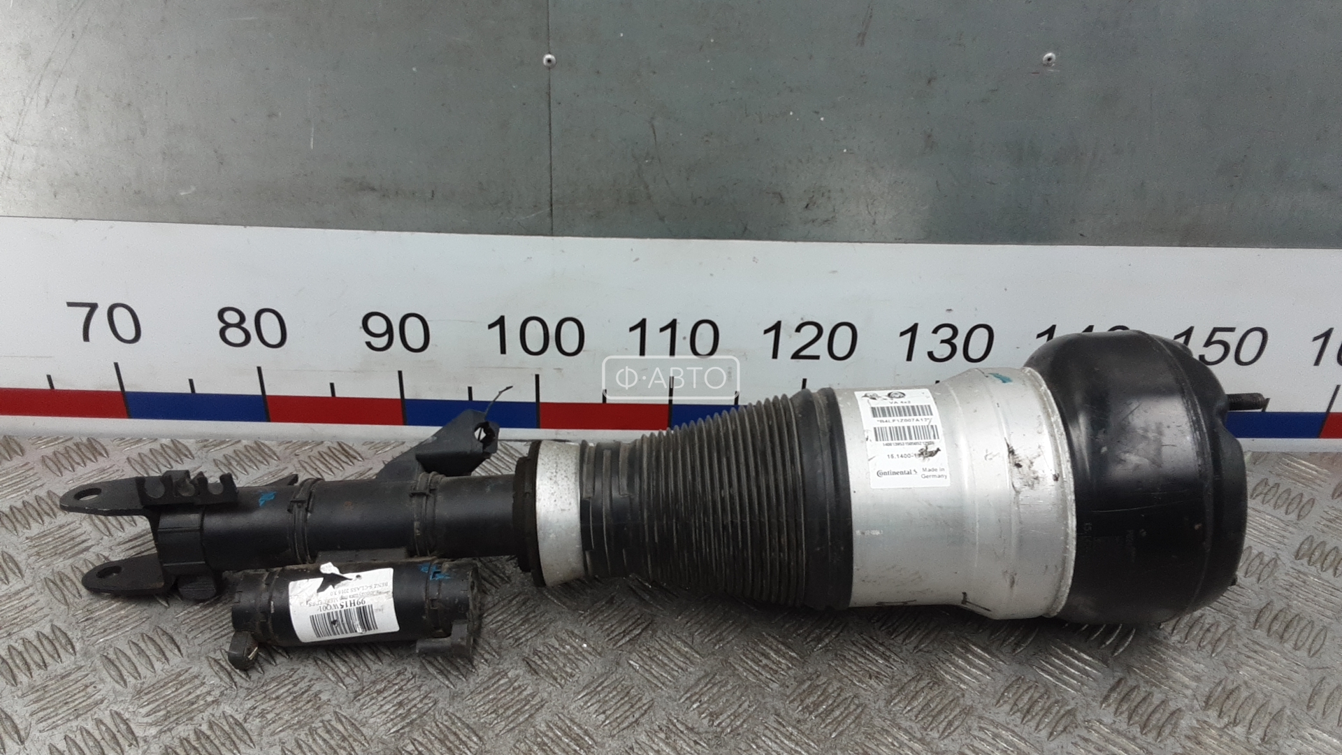 Стойка передняя левая