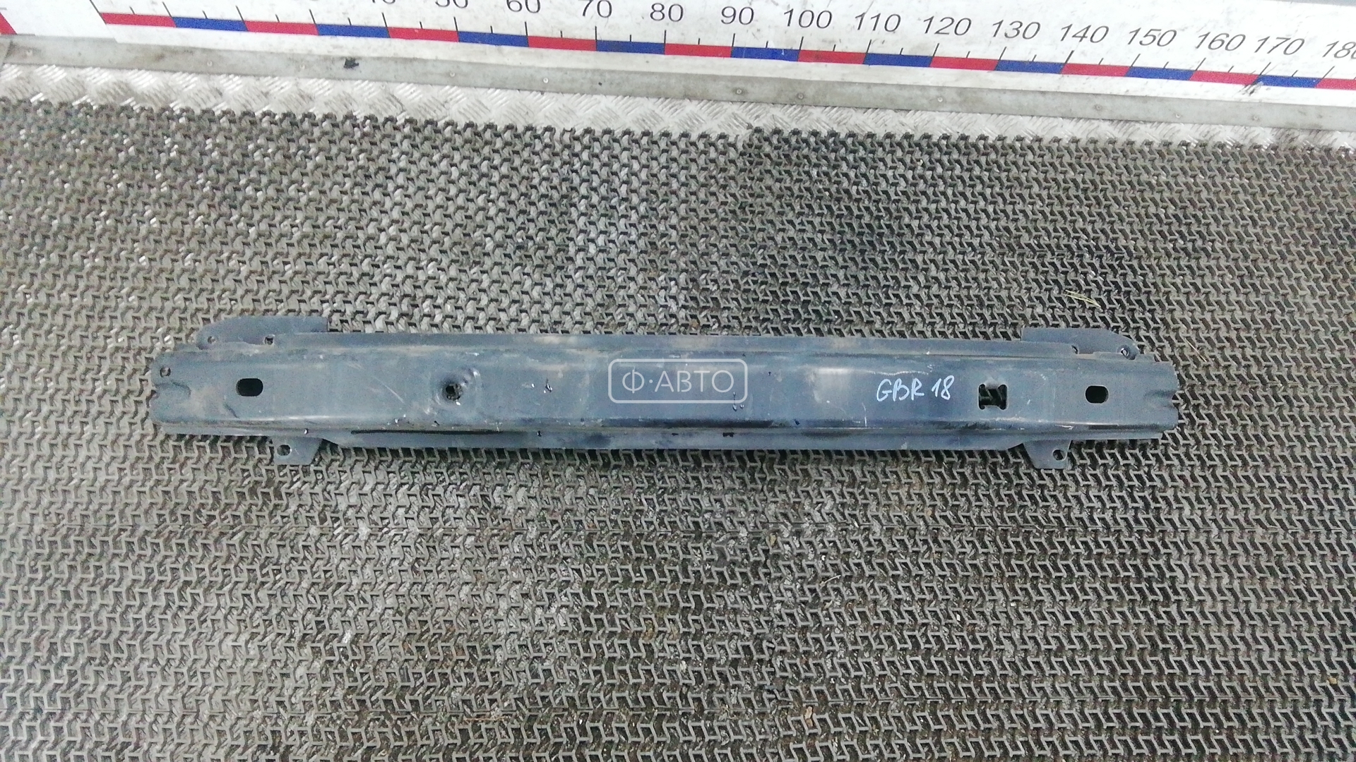 Усилитель бампера передний (кронштейн)