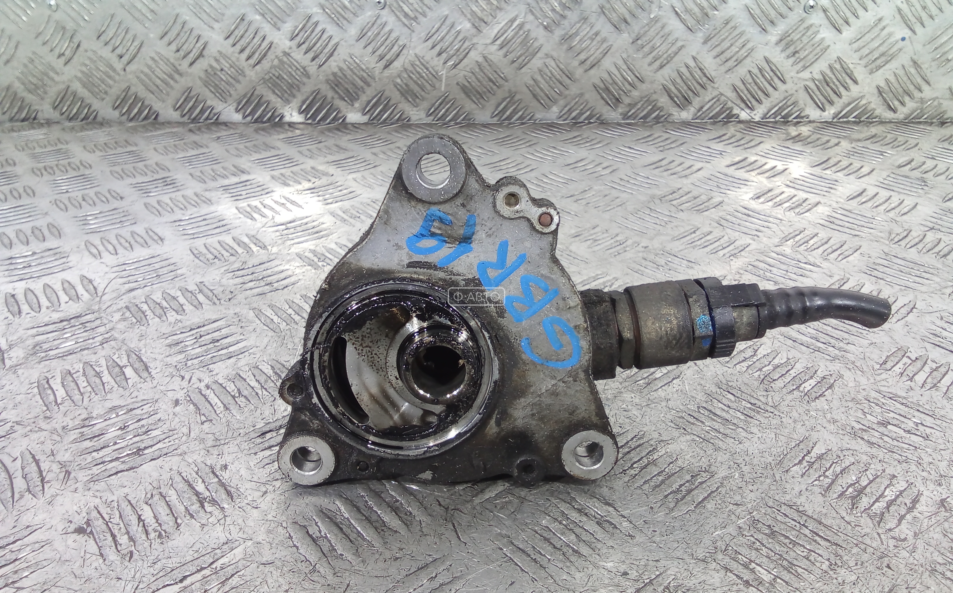 Насос вакуумный