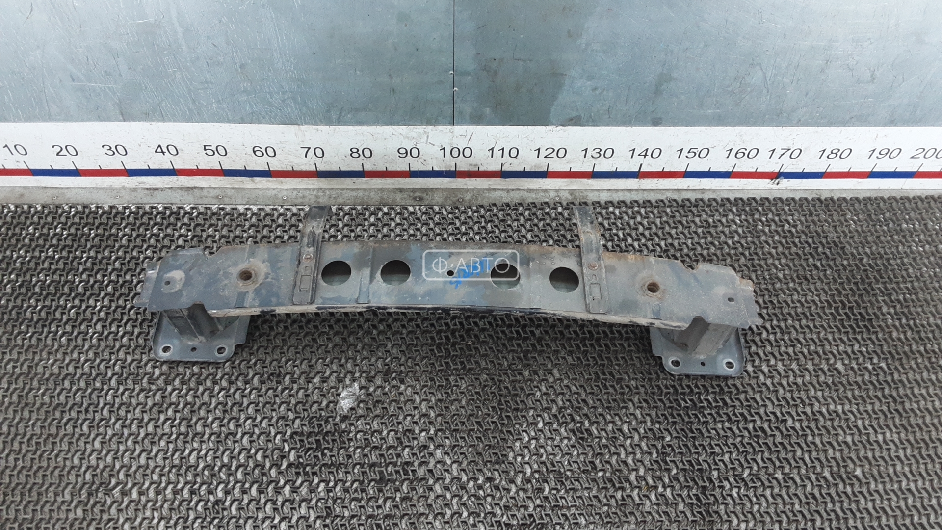 Усилитель бампера задний