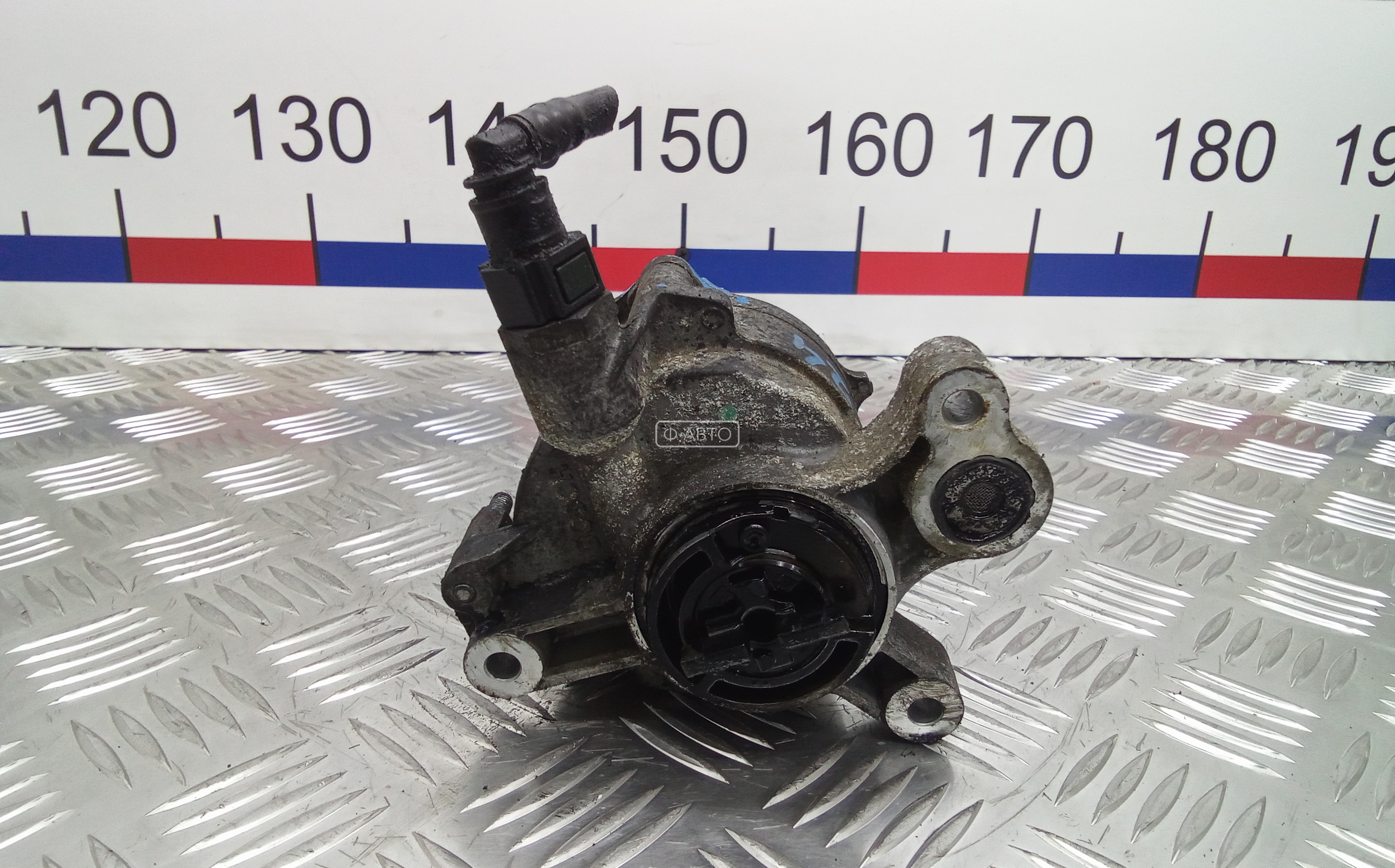 Насос вакуумный