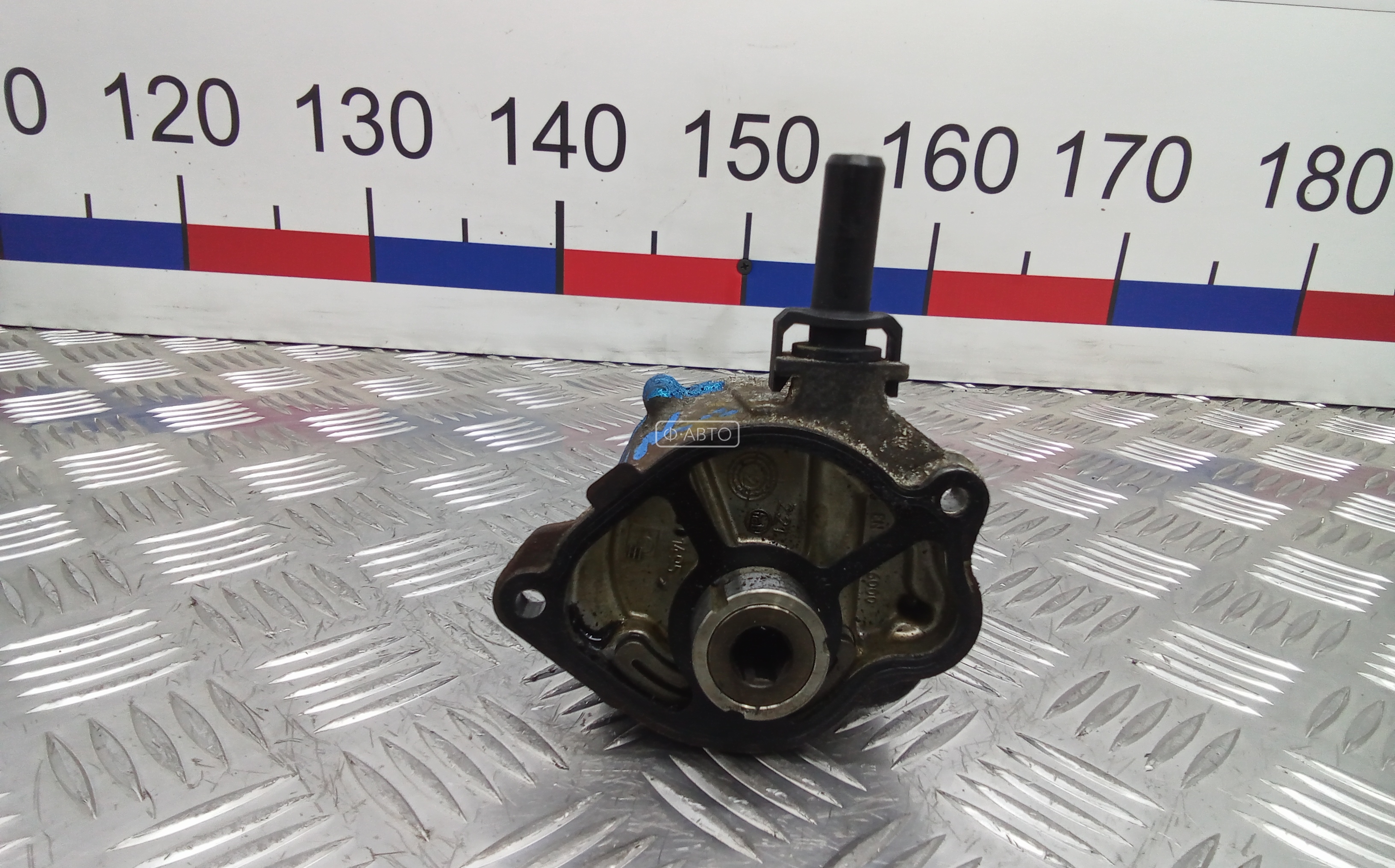 Насос вакуумный