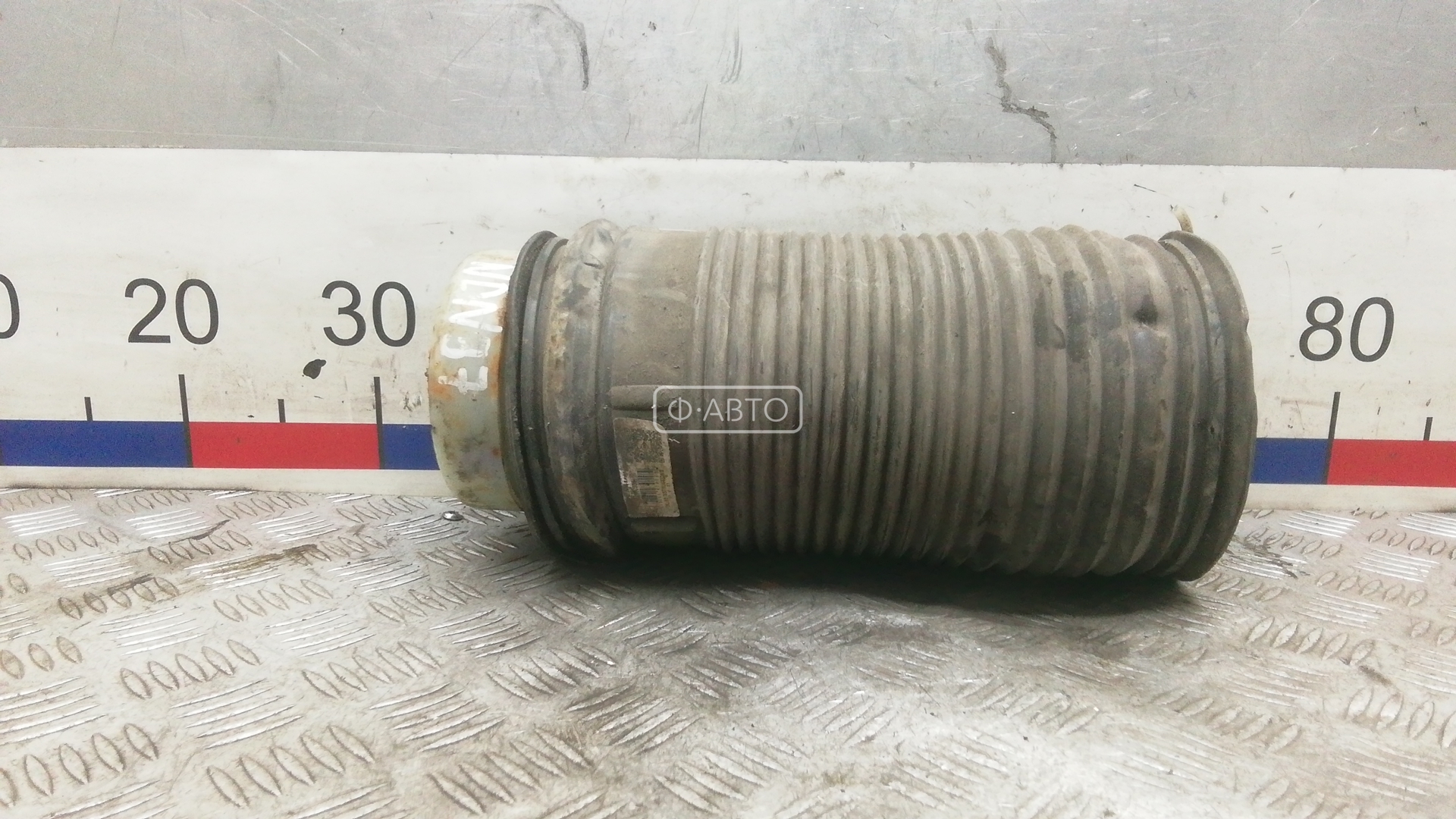 Пневмоподушка задняя