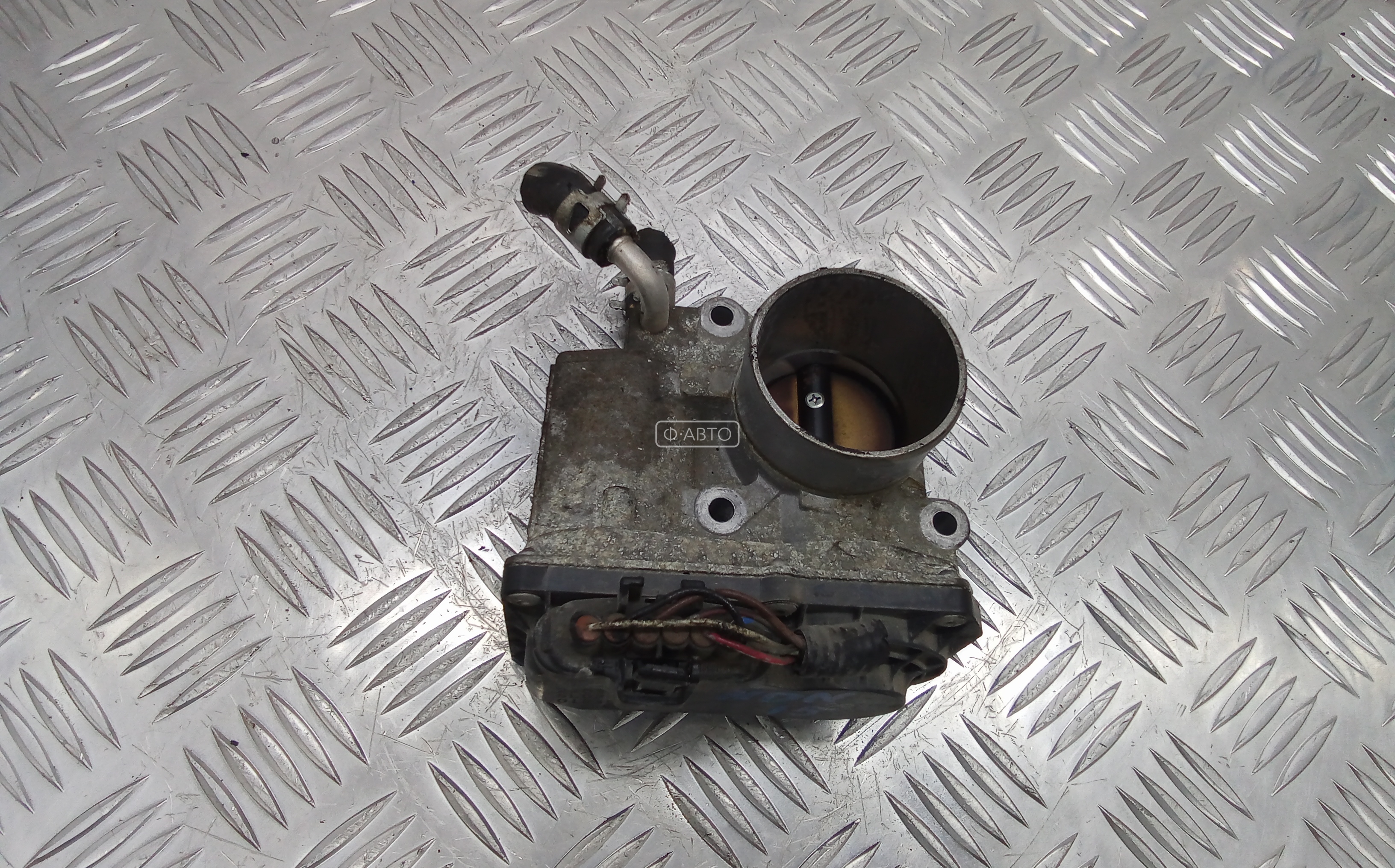 Дроссельная заслонка бензиновая