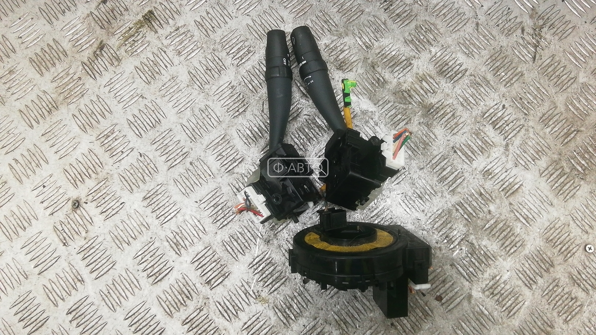 Переключатель поворотов и дворников (стрекоза)