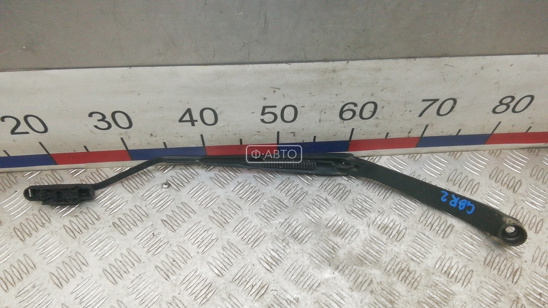 Щеткодержатель лобового стекла