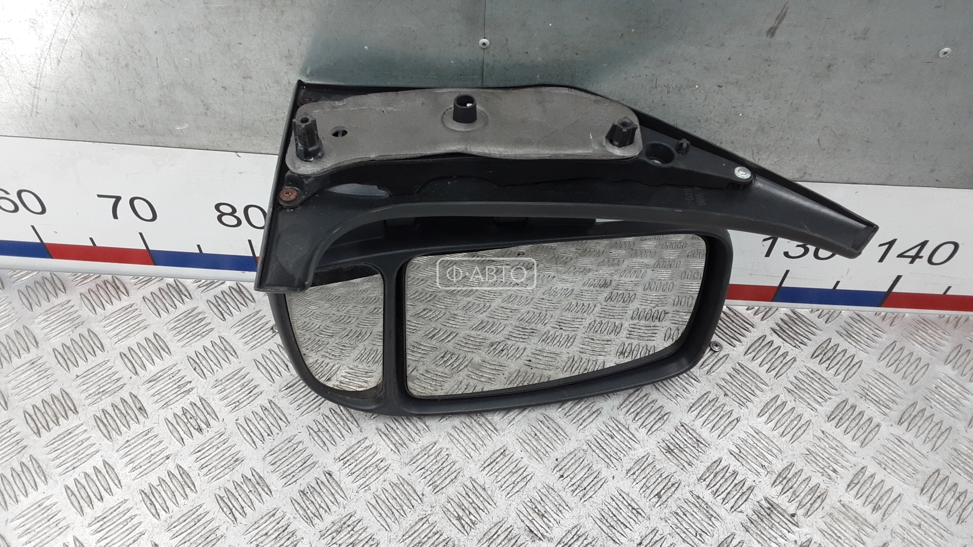 Зеркало наружное правое