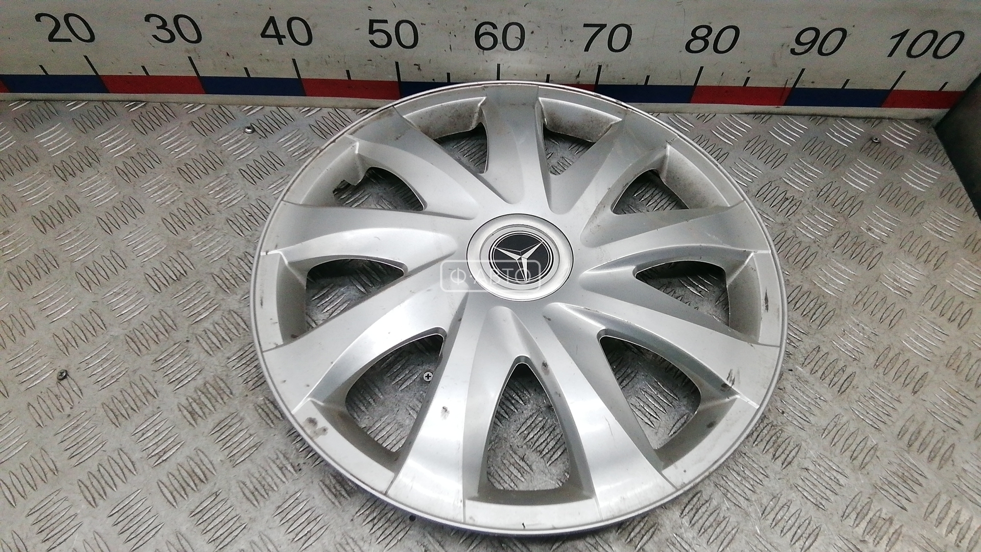 Колпак колесный