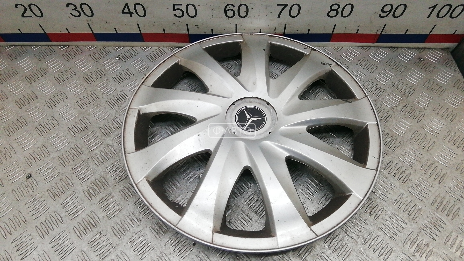 Колпак колесный