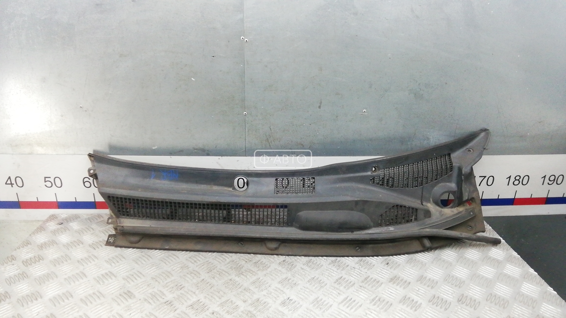 Накладка декоративная (жабо, дождевик)