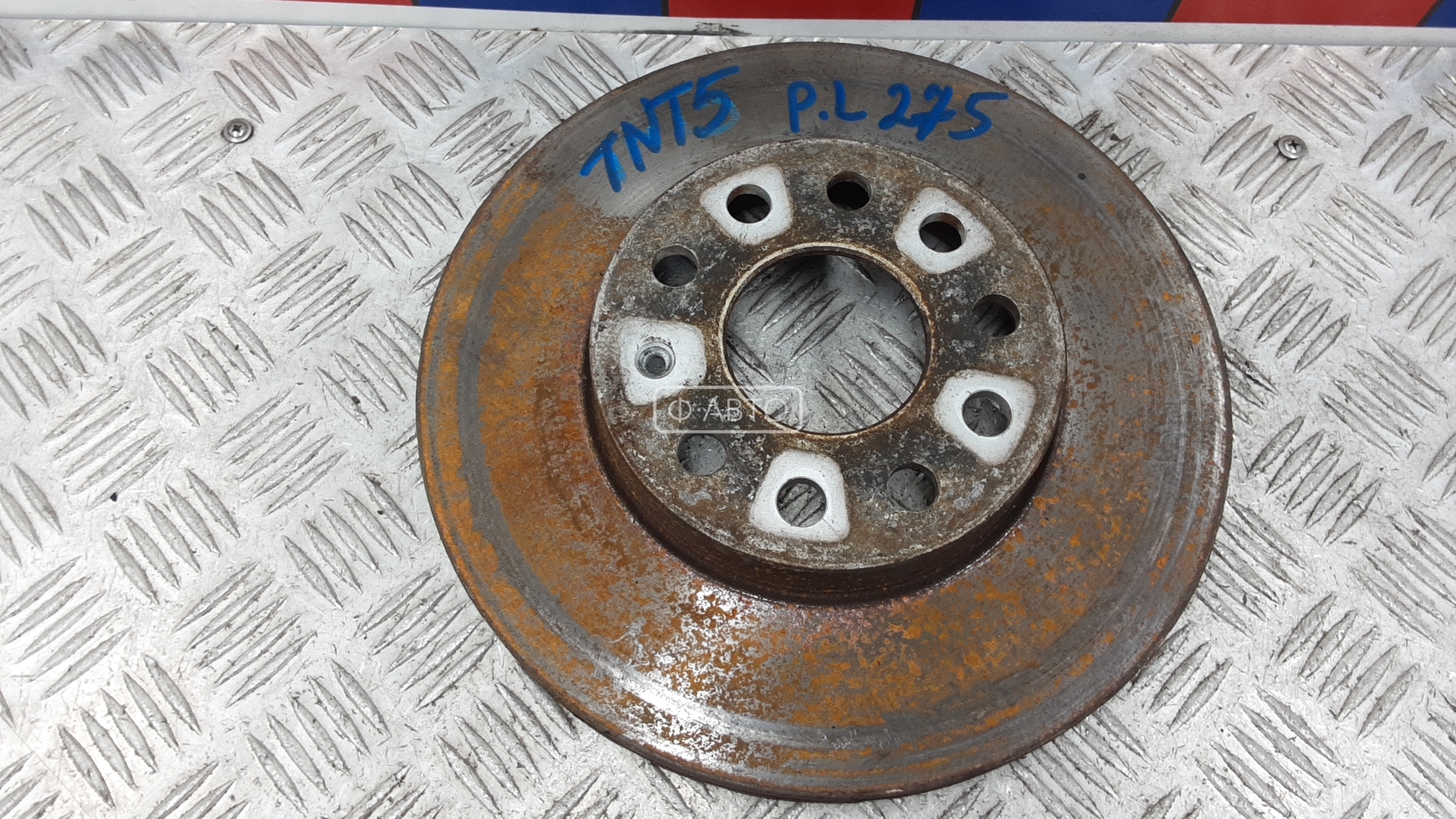 Диск тормозной передний