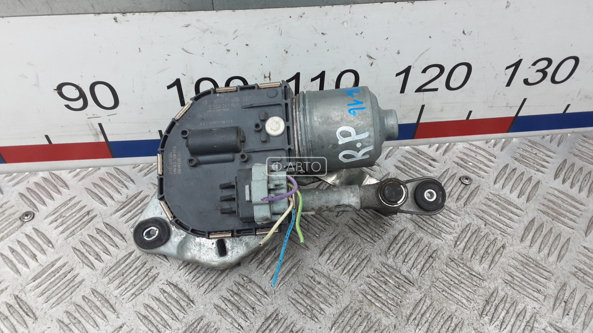 Механизм стеклоочистителя