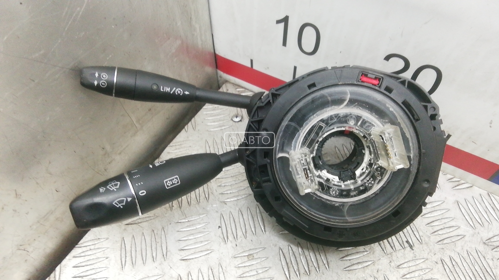 Переключатель поворотов и дворников (стрекоза)