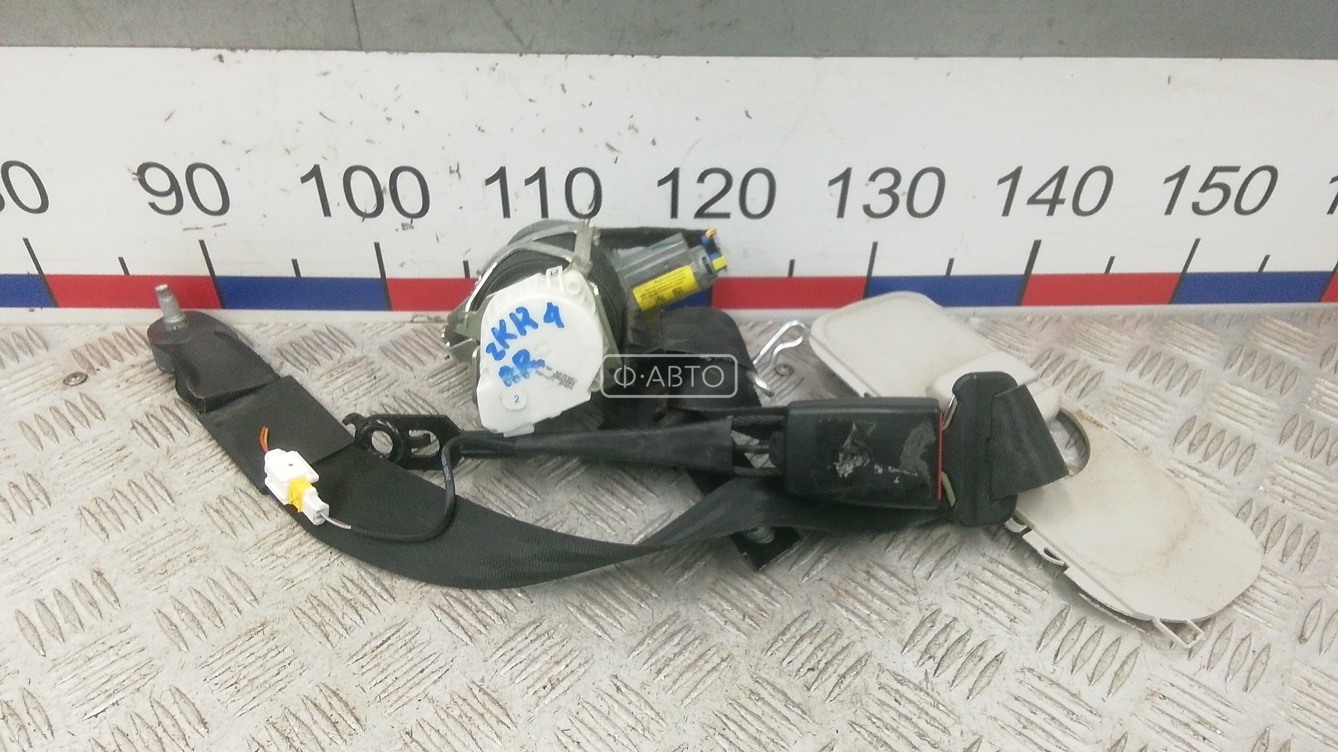 Ремень безопасности с пиропатроном сиденья переднего