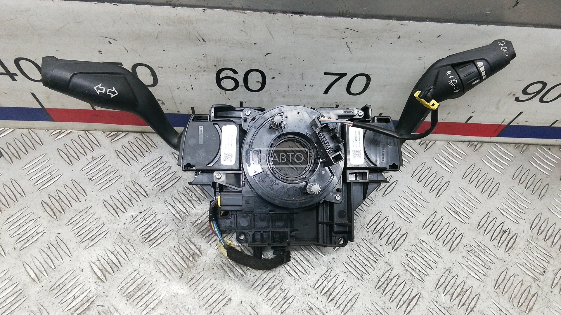 Переключатель поворотов и дворников (стрекоза)