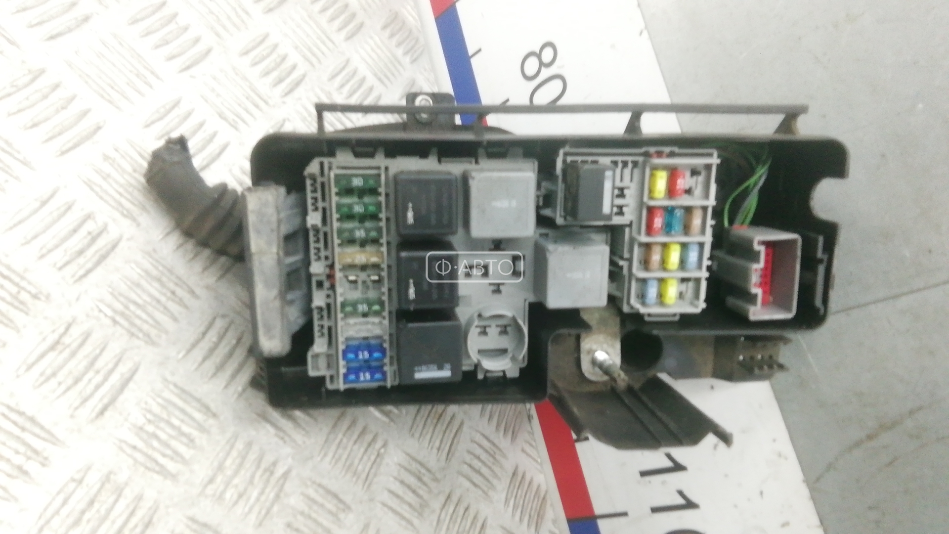 Блок предохранителей