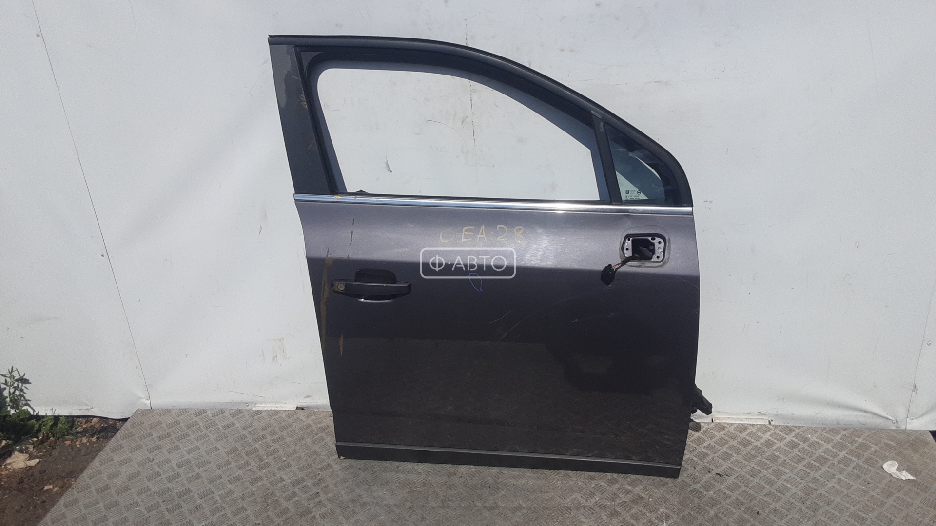 Дверь передняя правая