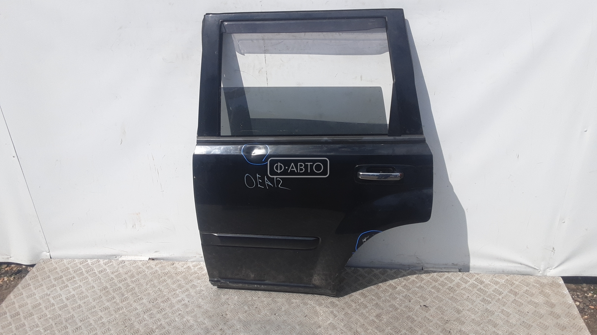 Дверь задняя левая