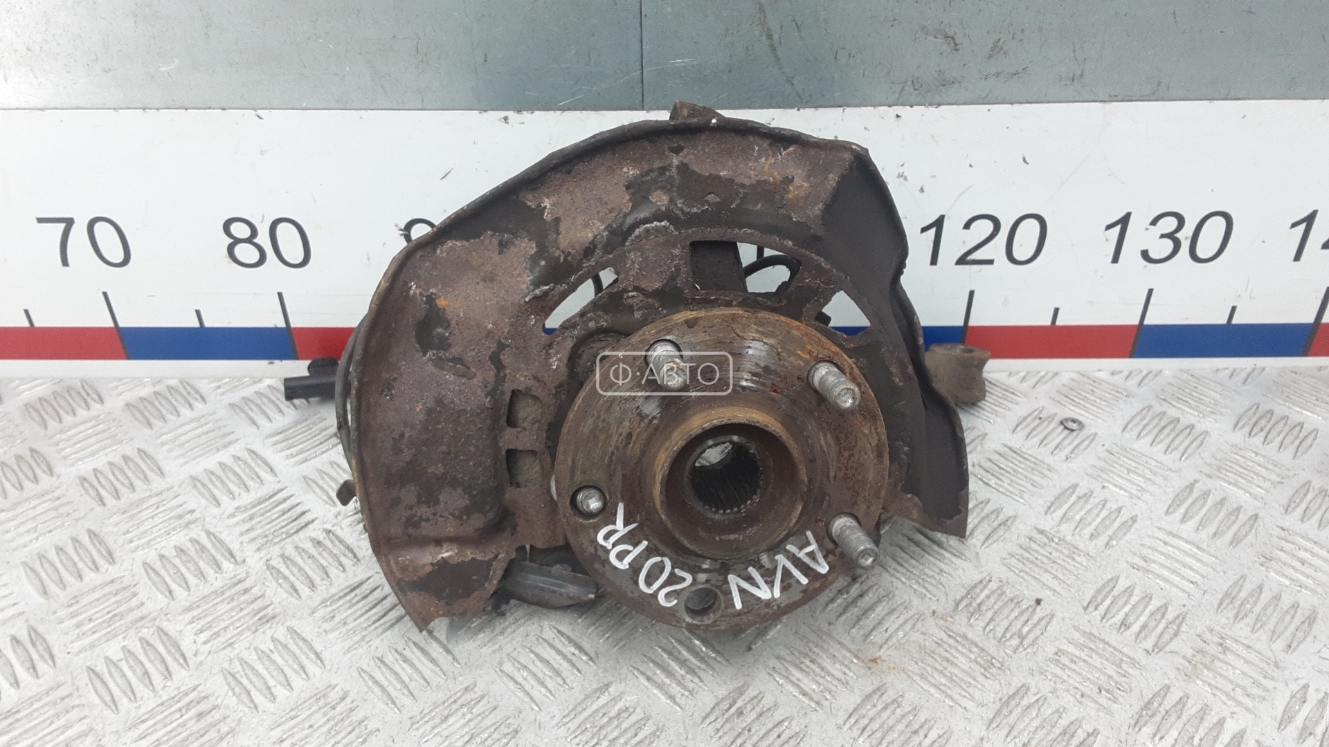 Ступица передняя правая