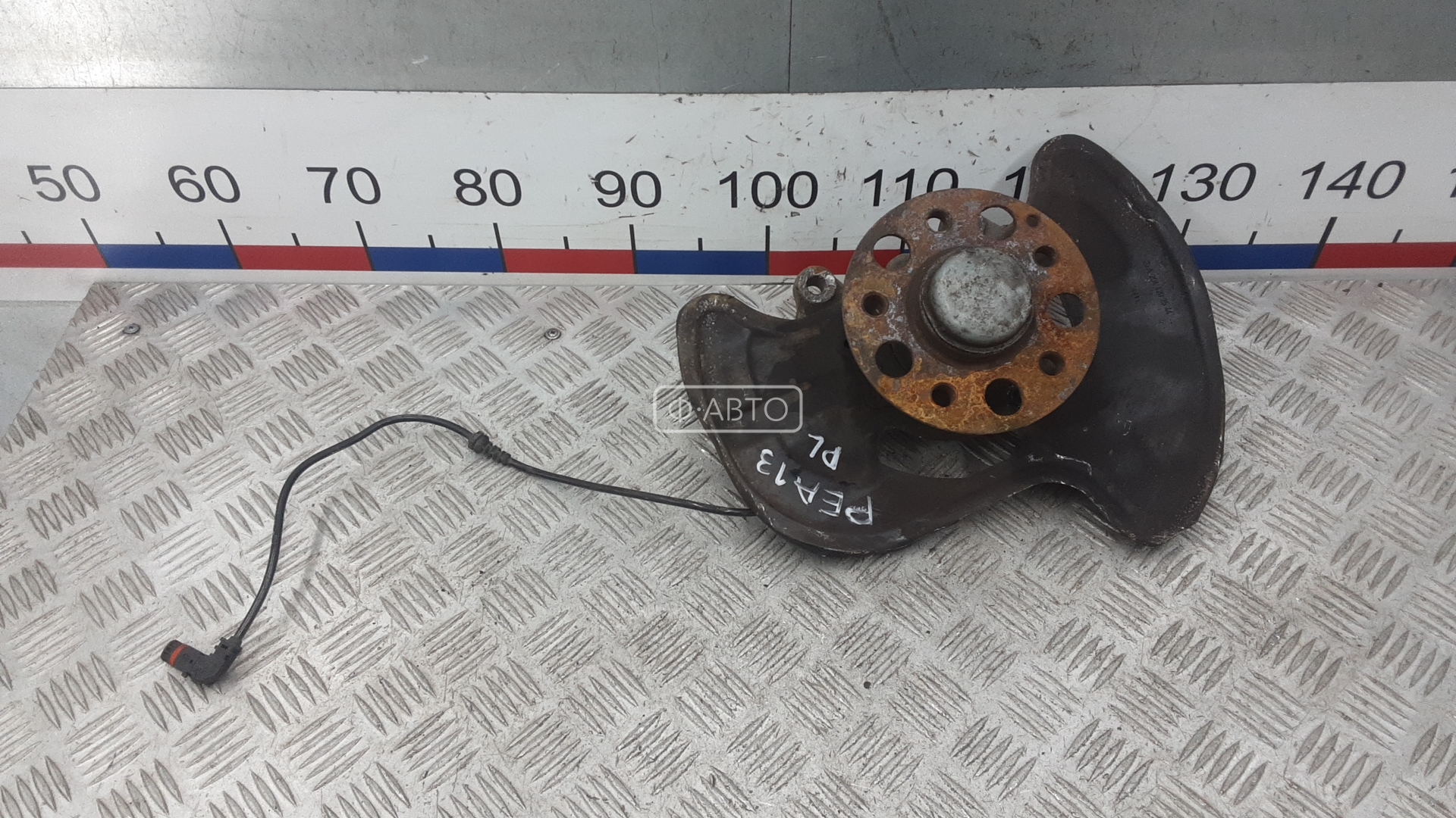 Ступица передняя левая