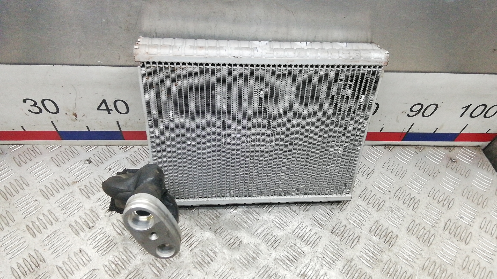 Радиатор отопителя