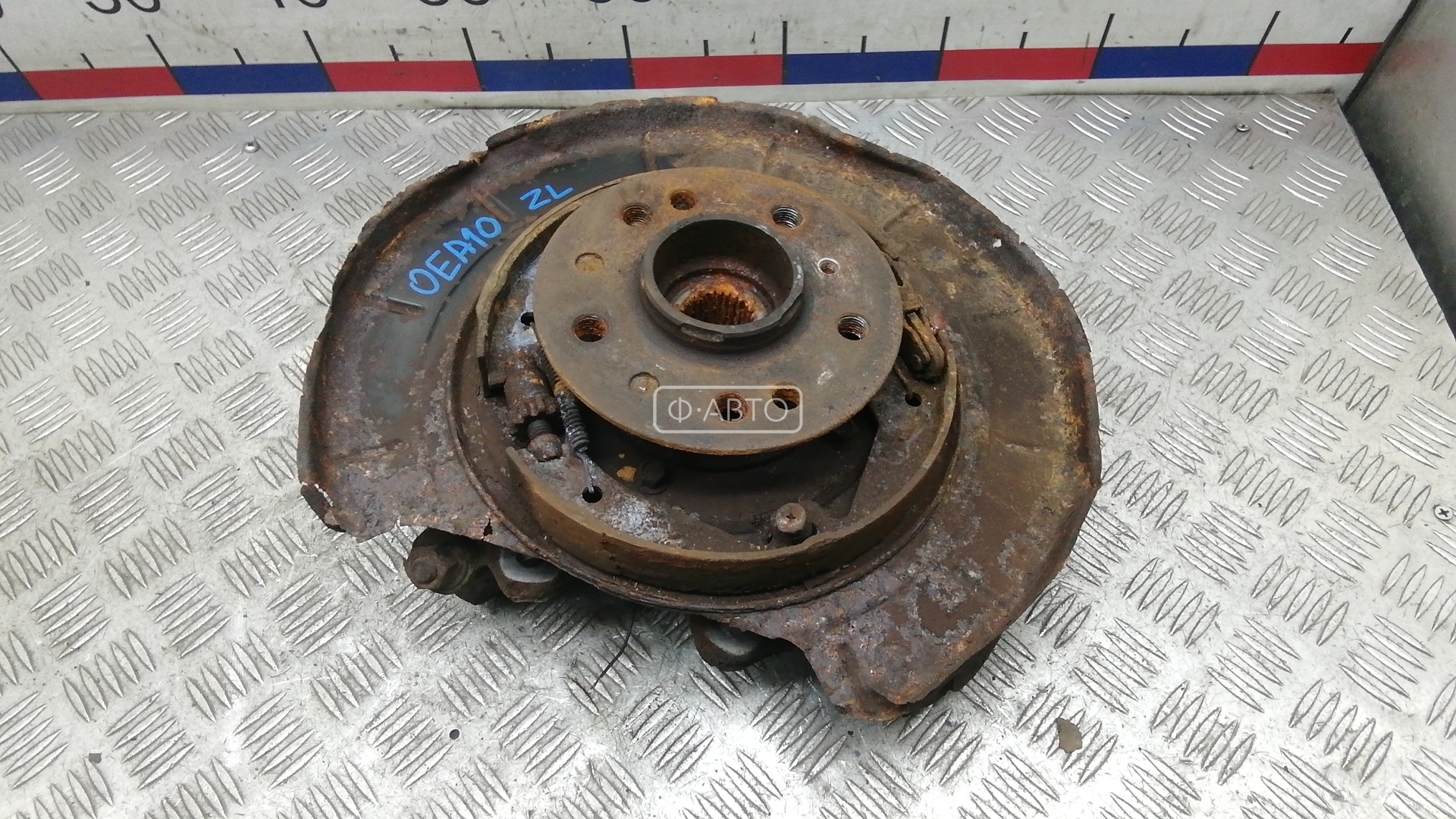 Ступица задняя левая