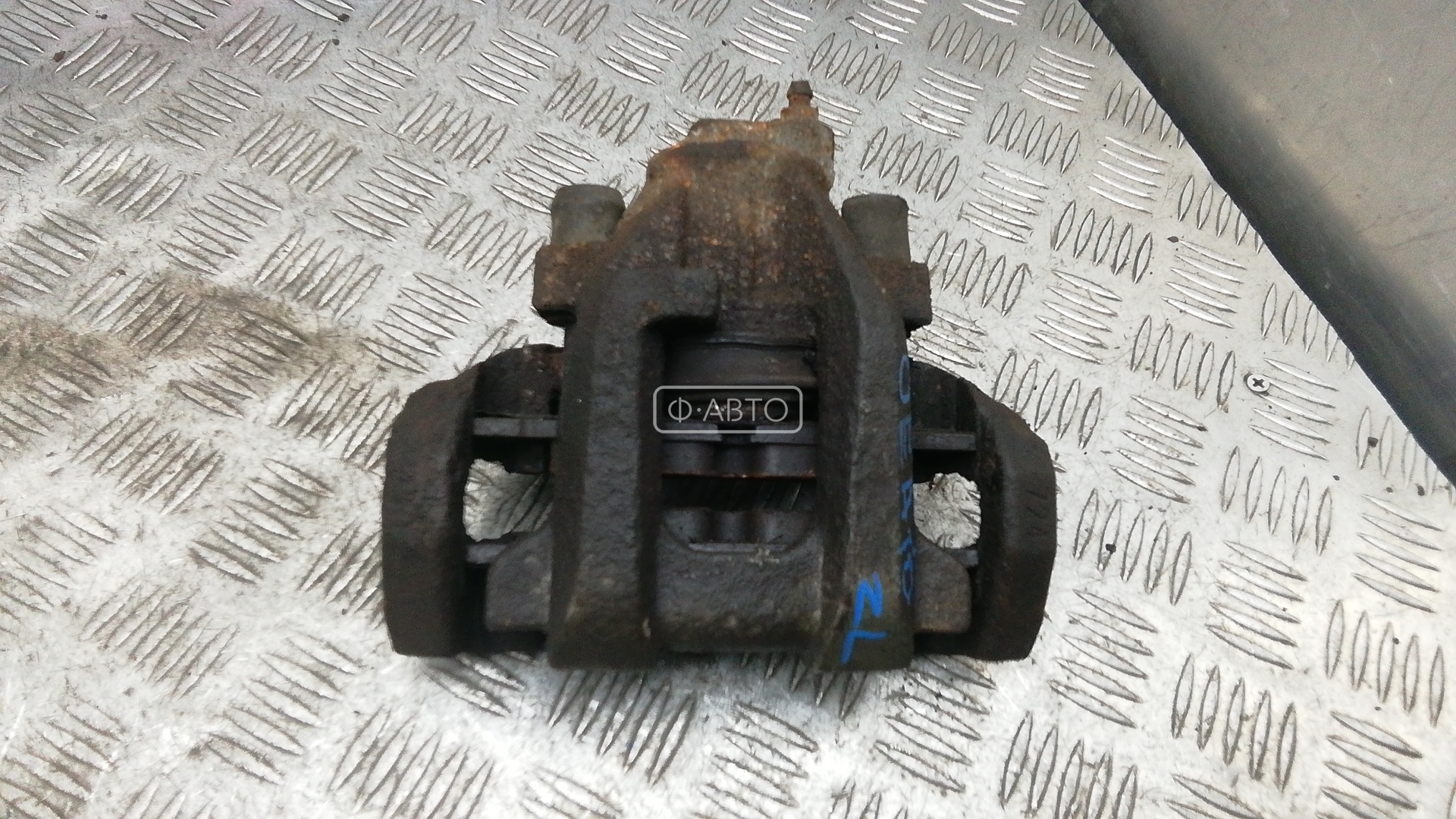 Суппорт тормозной задний левый