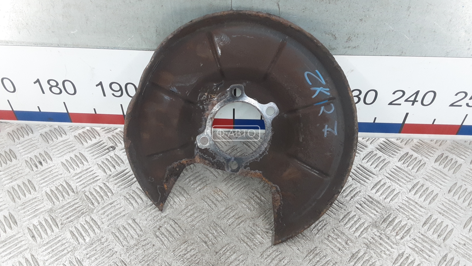 Кожух защитный тормозного диска