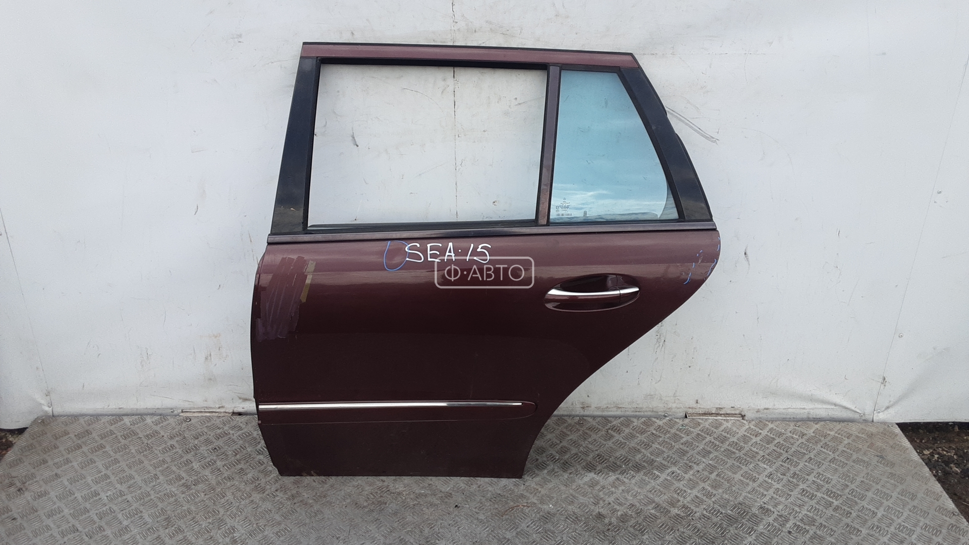 Дверь задняя левая