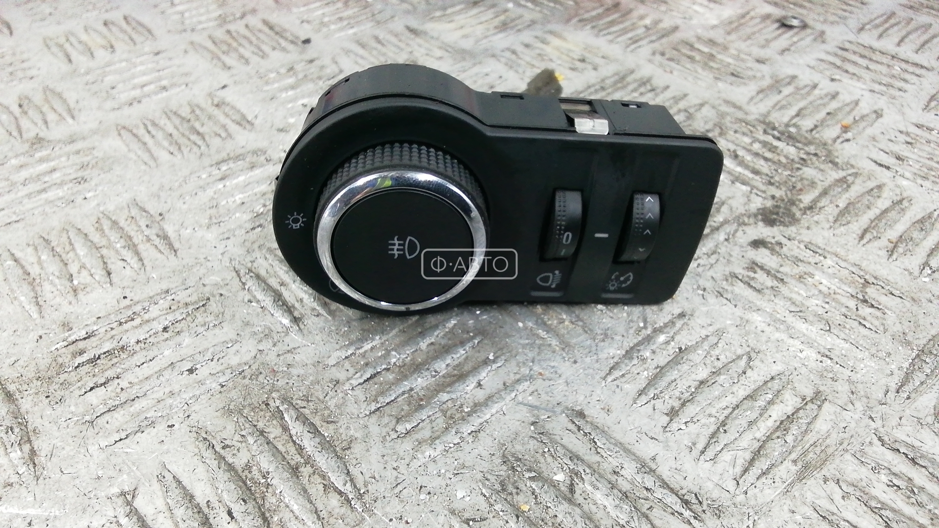 Переключатель света