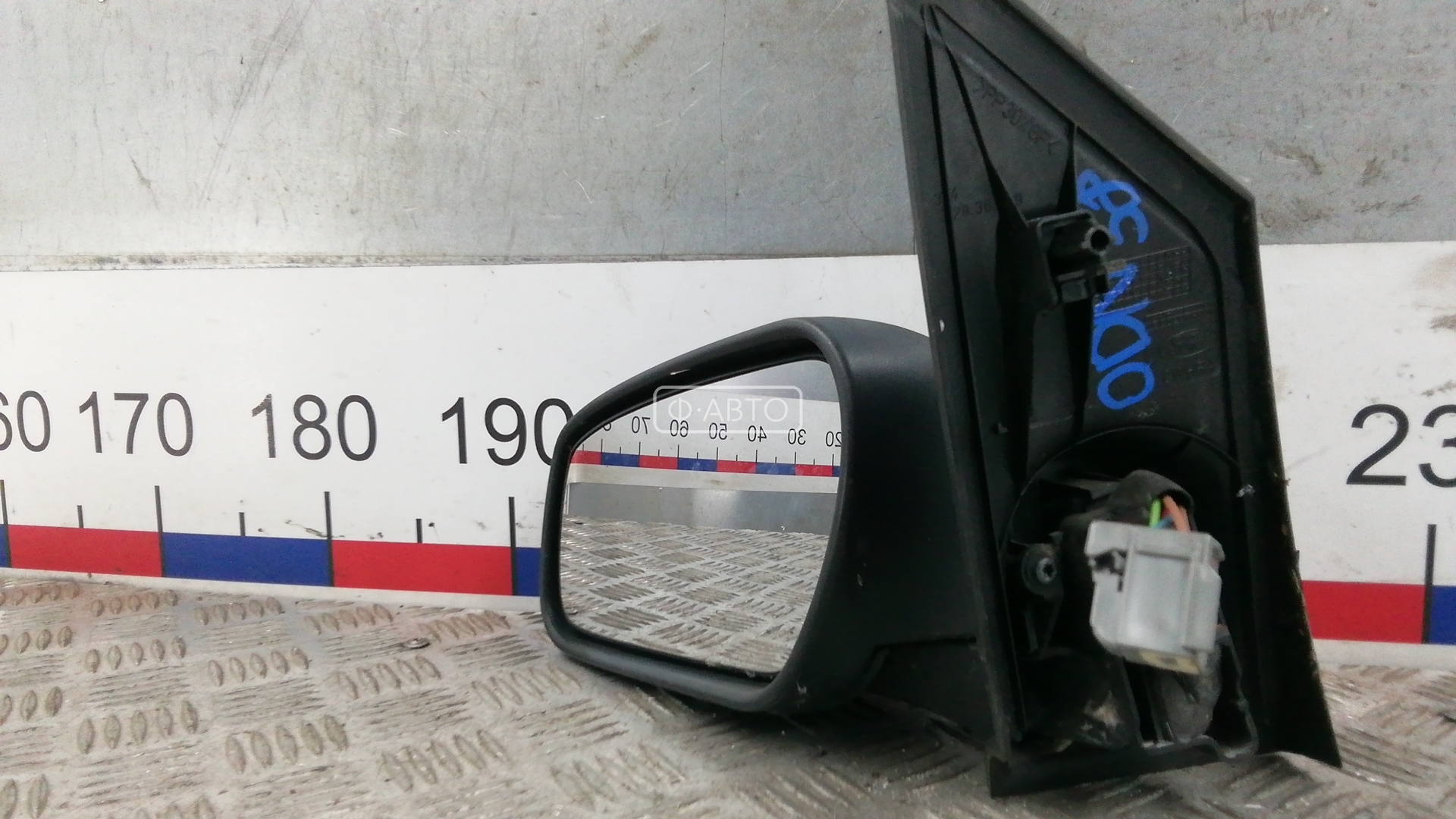 Зеркало наружное левое