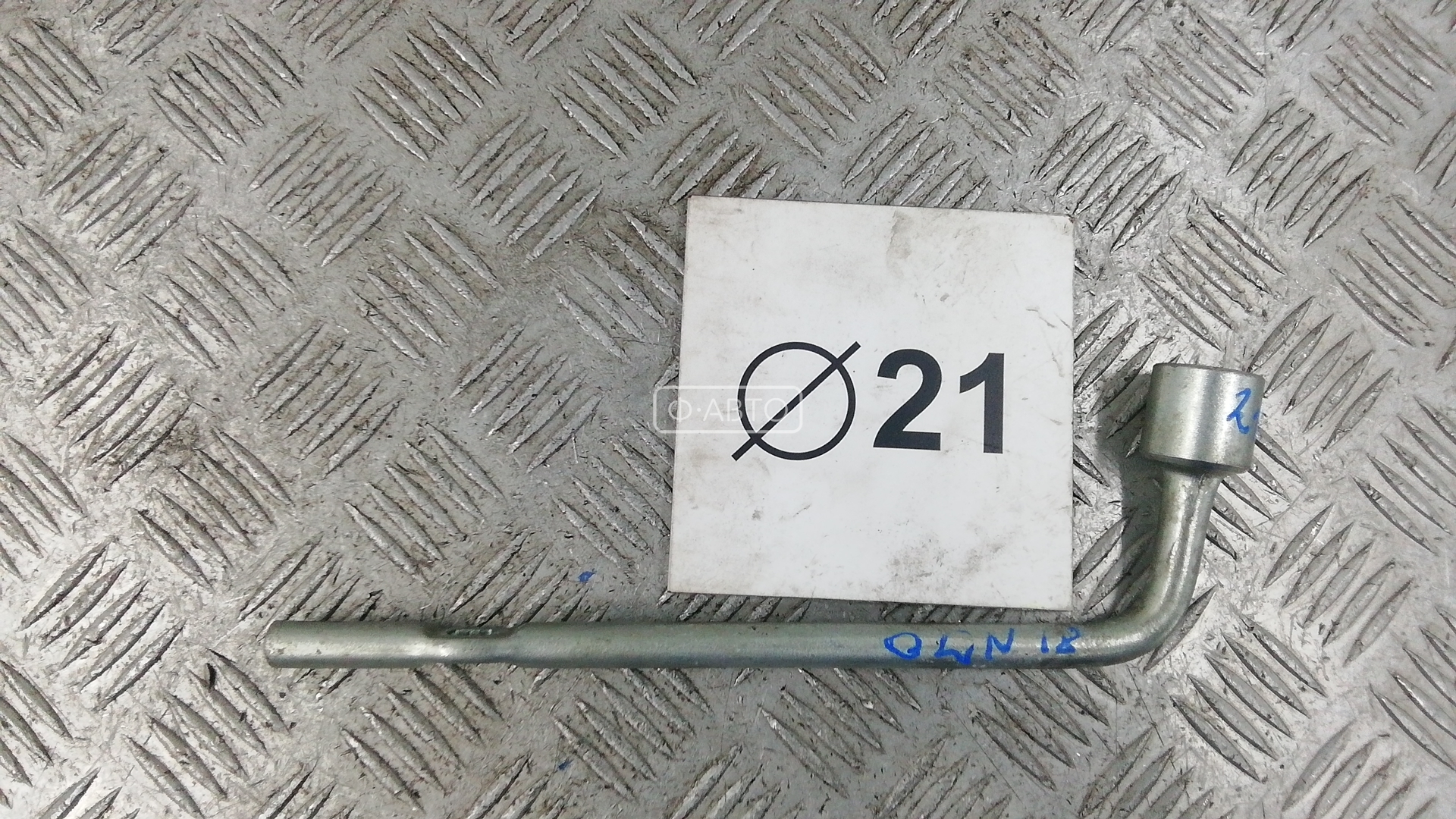 Ключ колесный