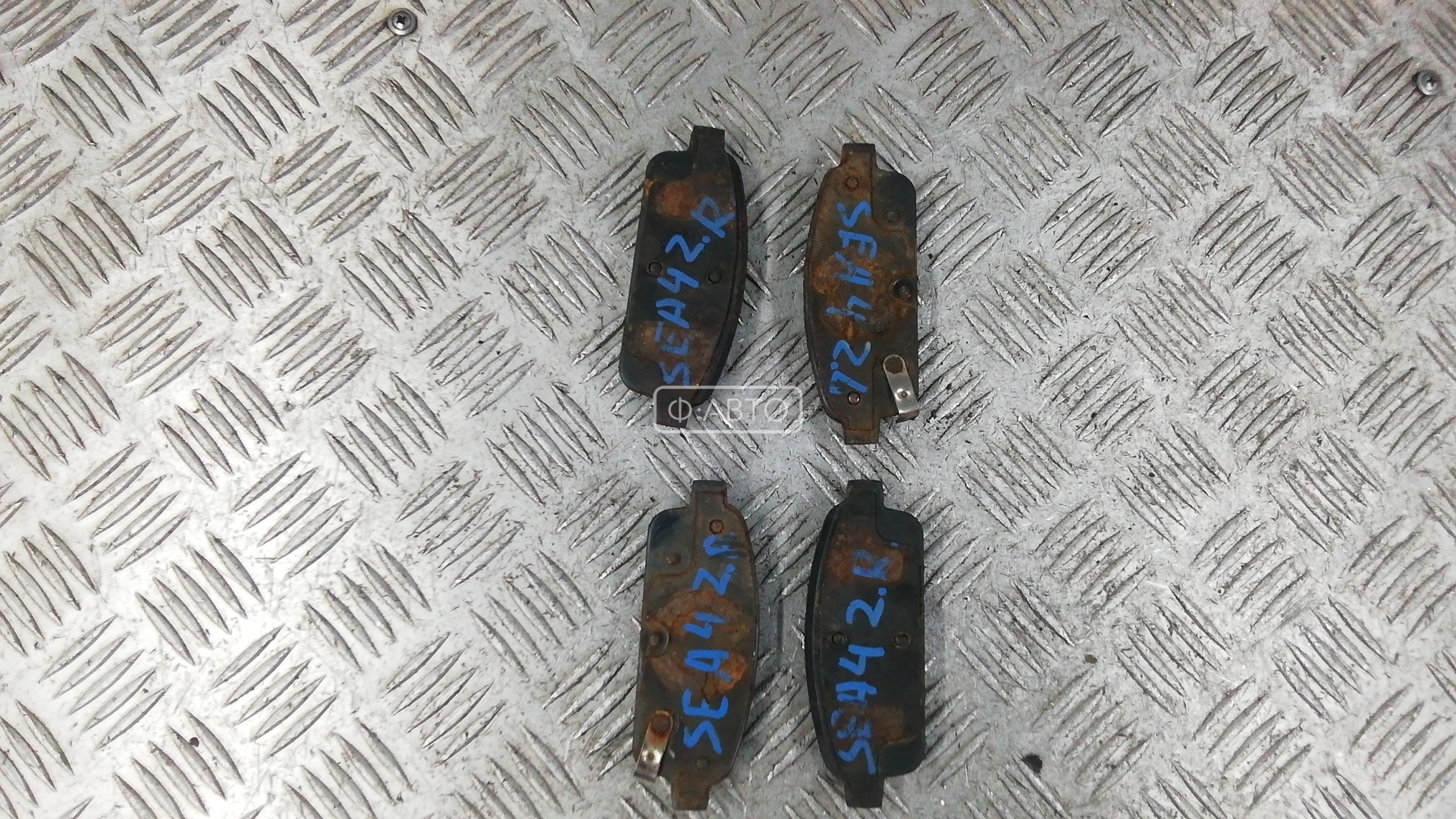 Тормозные колодки задние