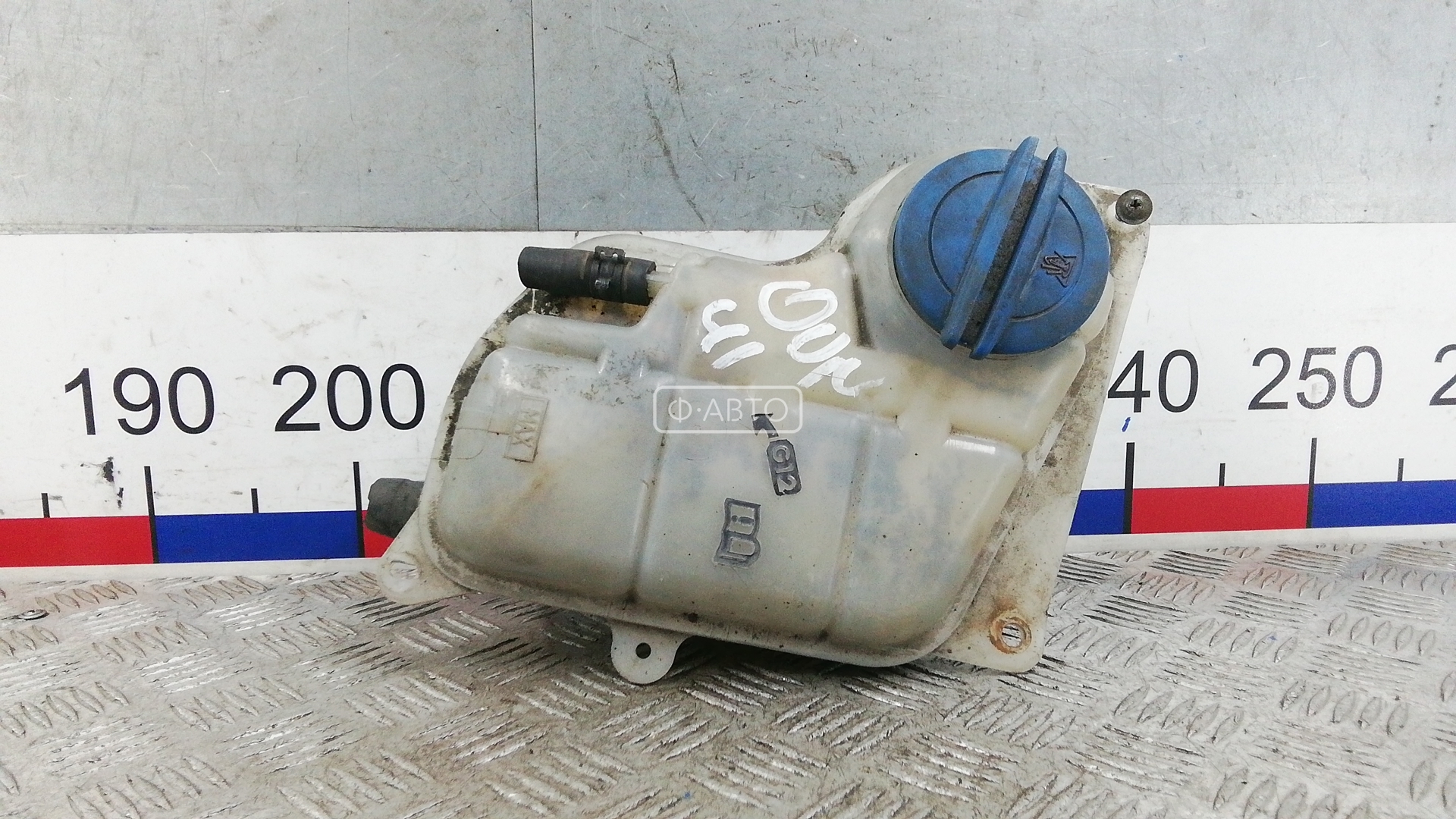 Бачок расширительный