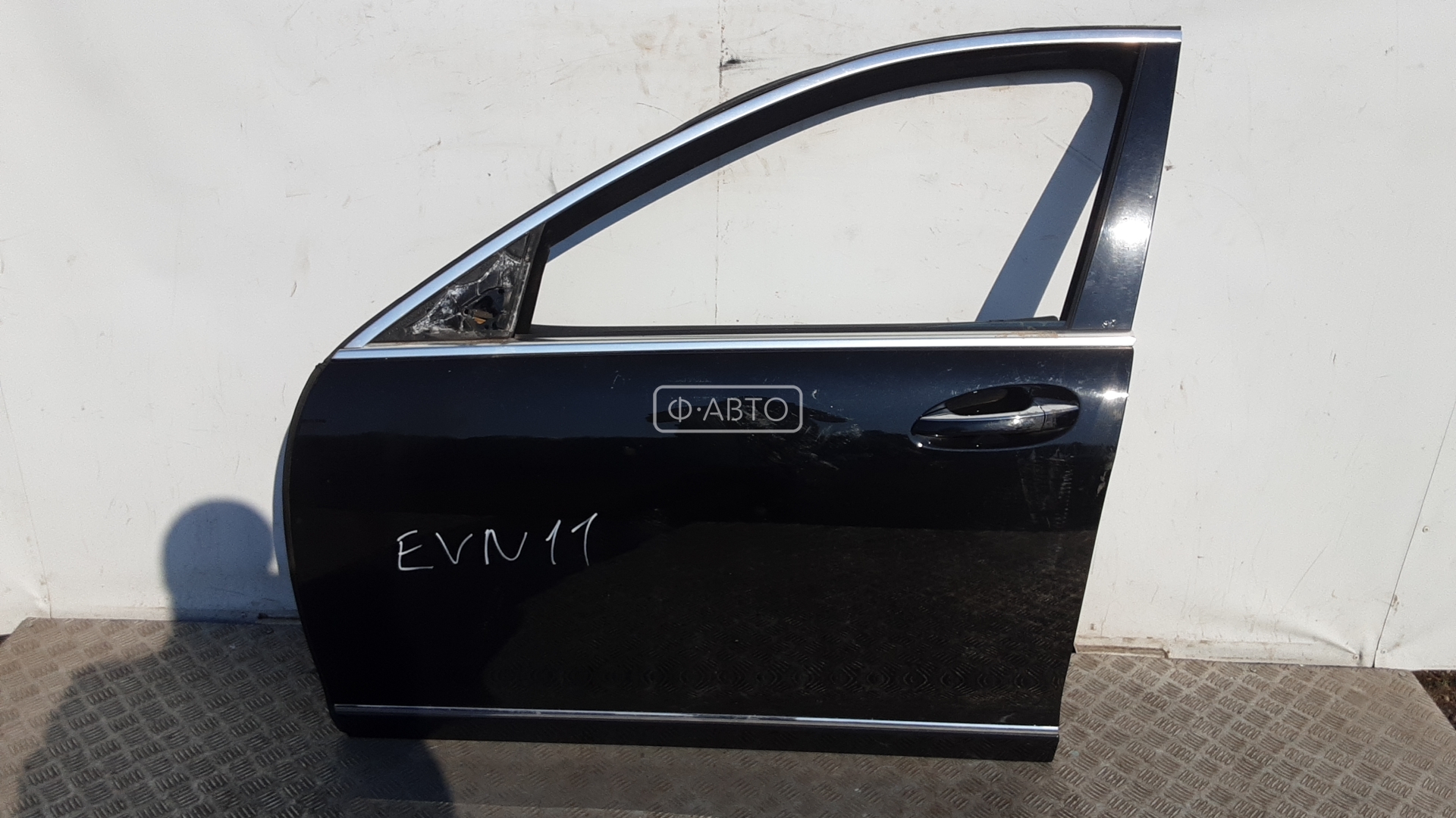 Дверь передняя левая